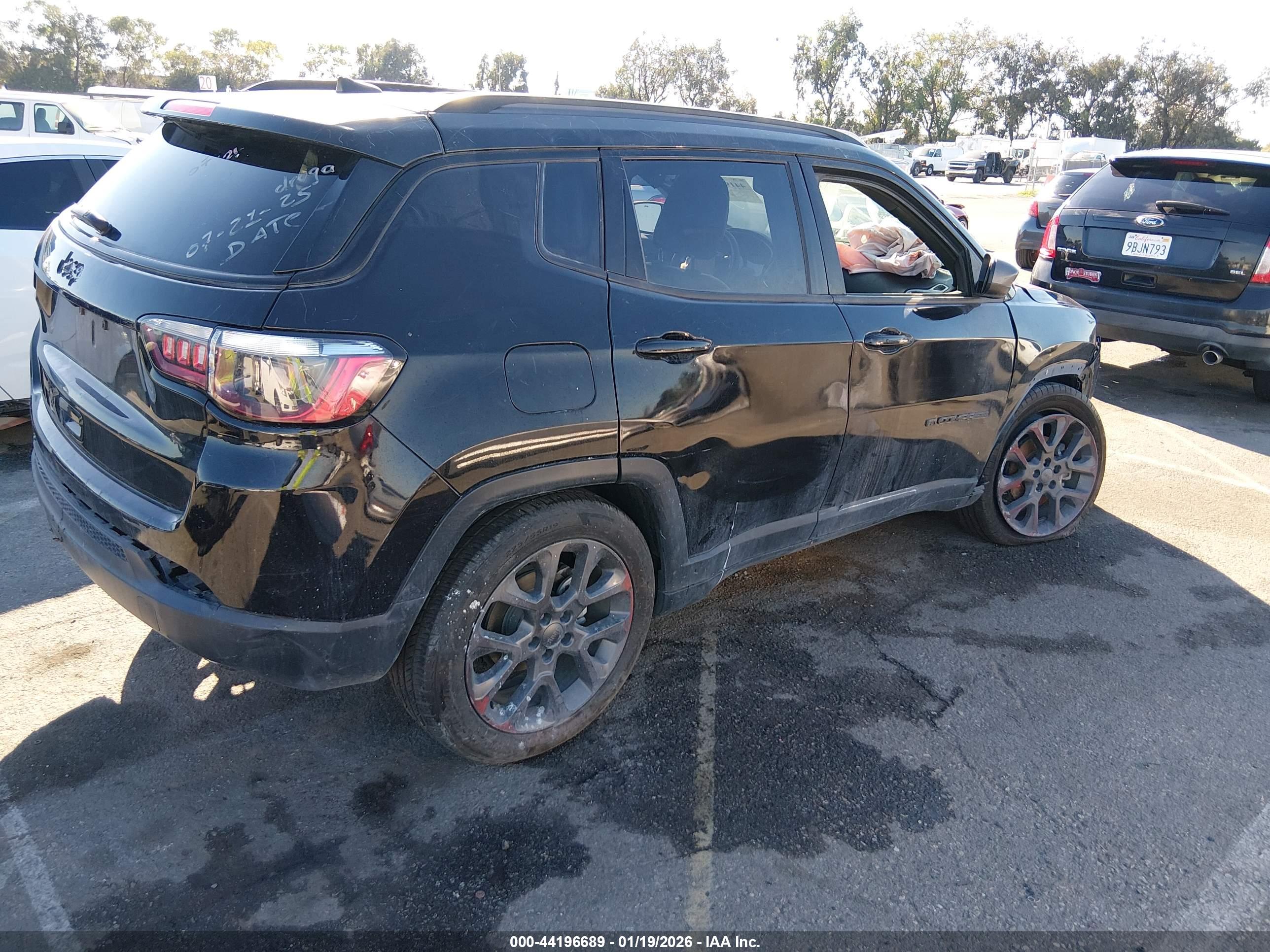 JEEP COMPASS image 4
