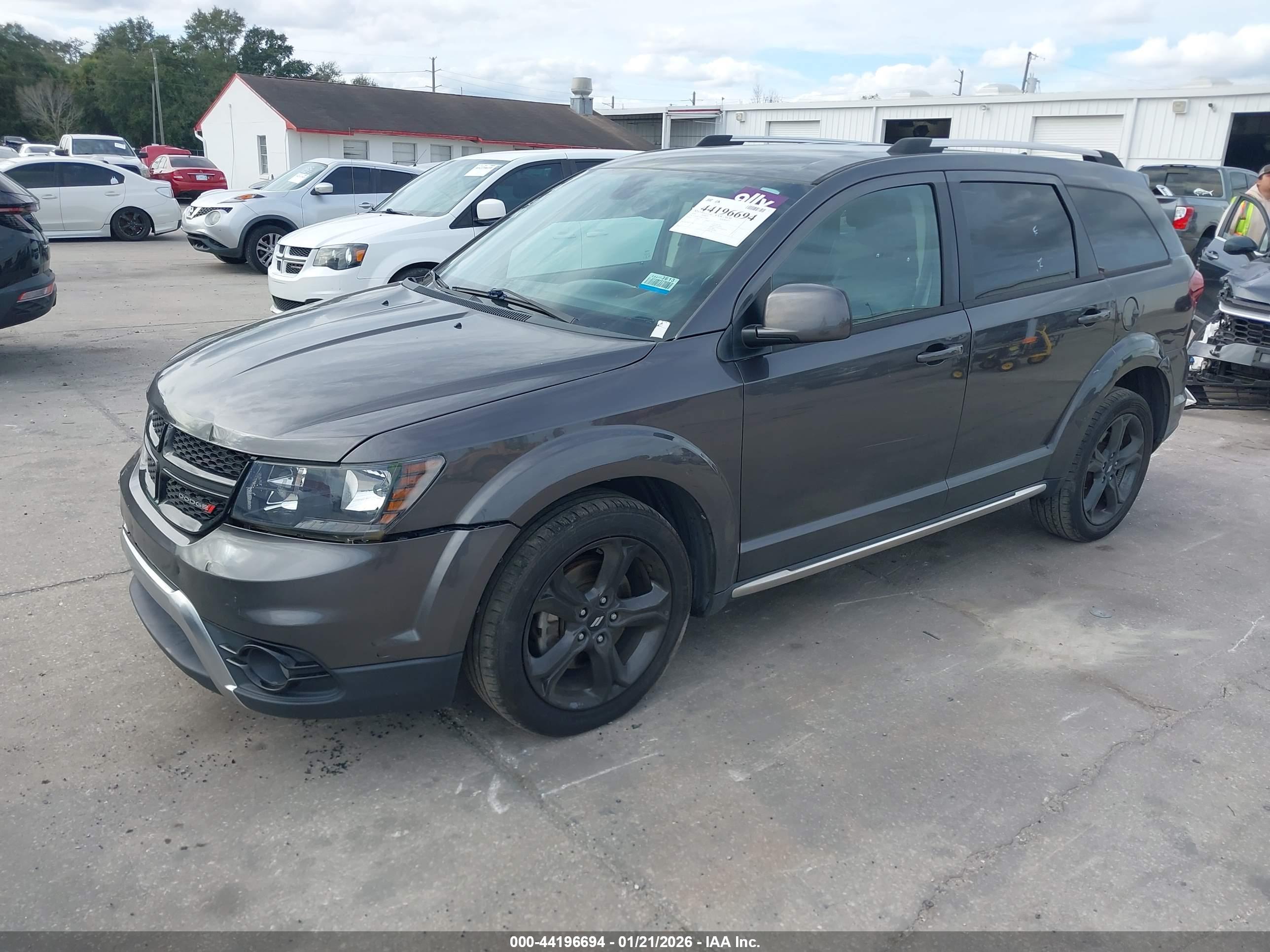 DODGE JOURNEY image 2