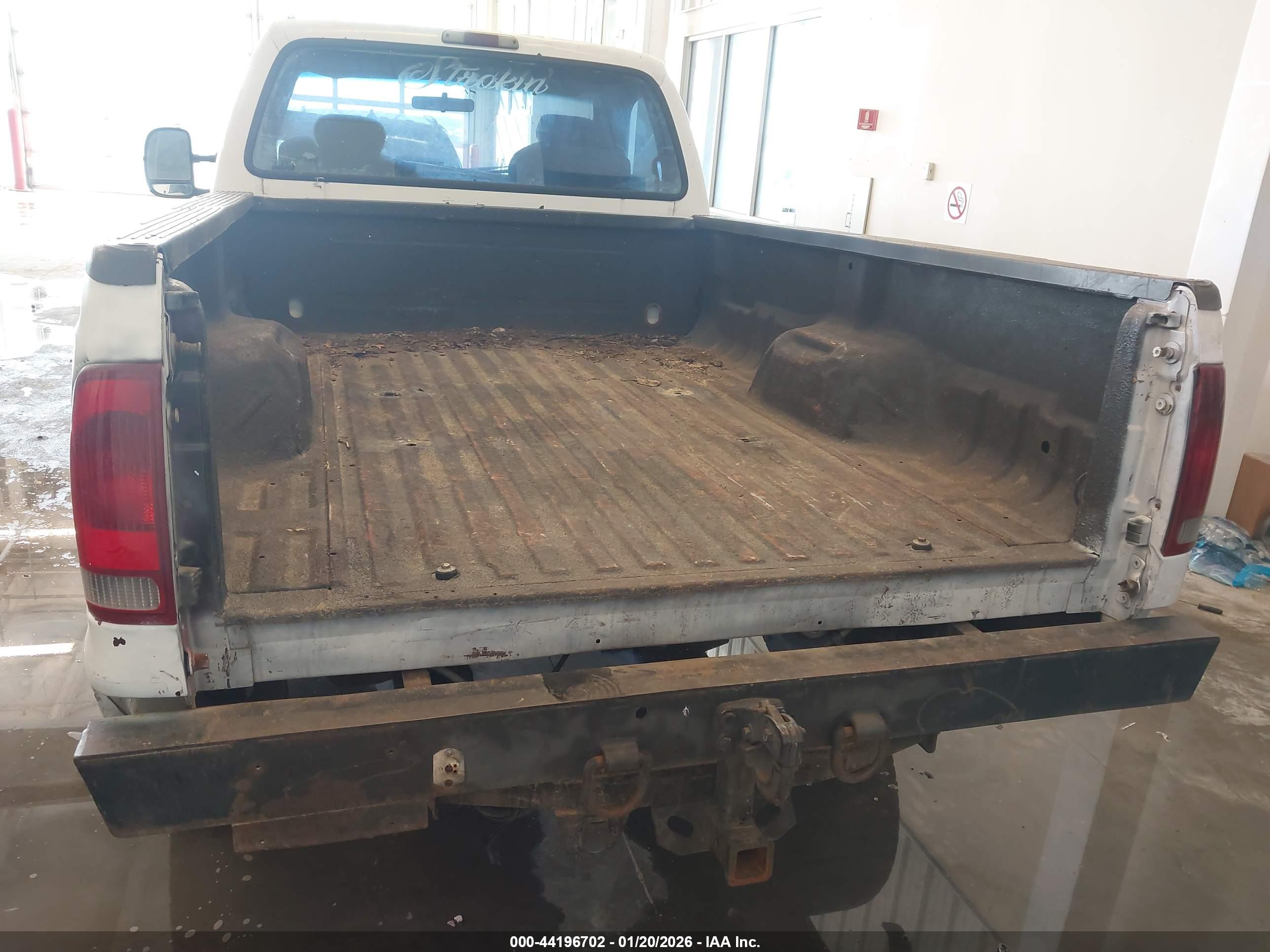 FORD F-350 image 6