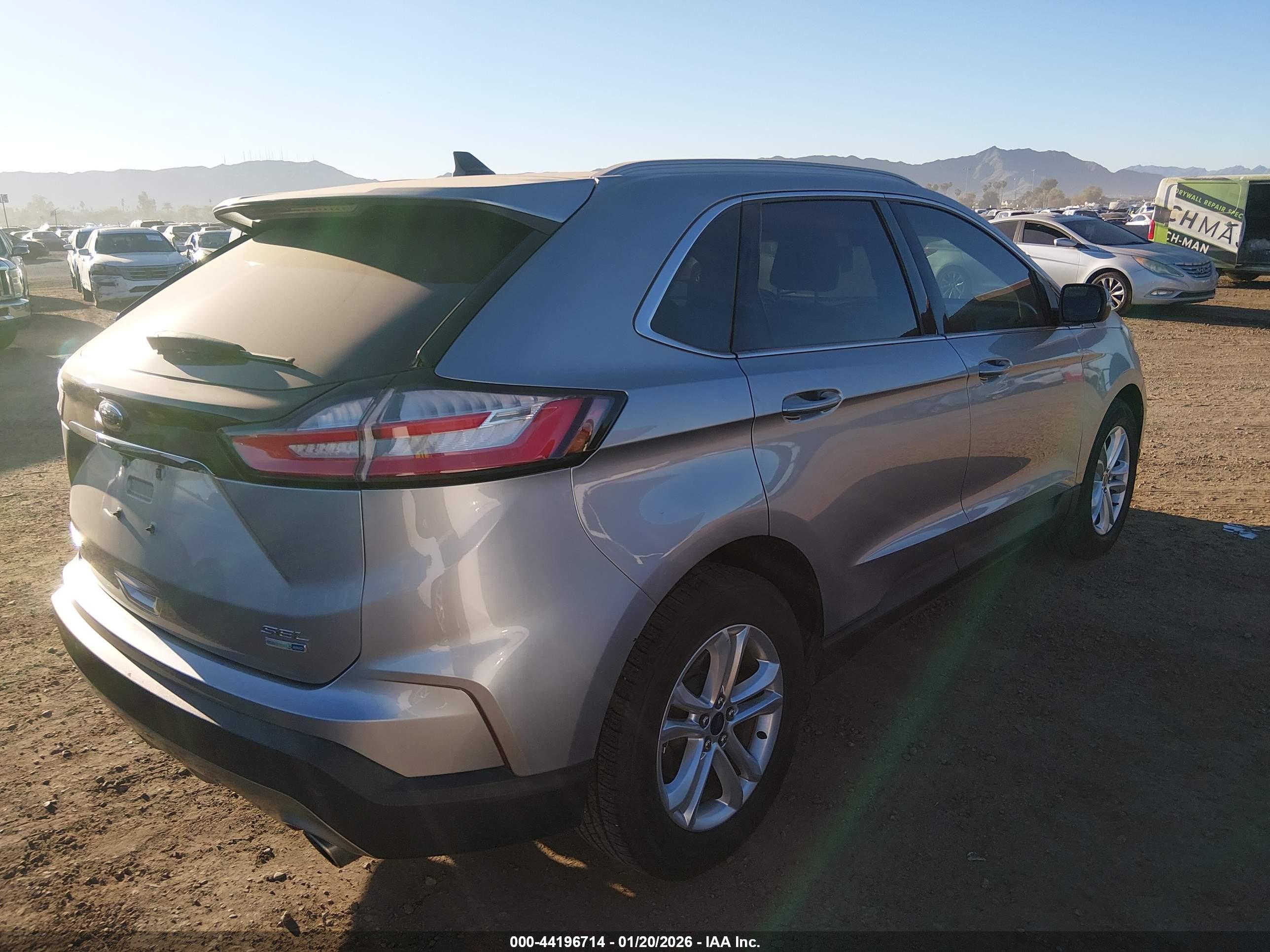 FORD EDGE image 4