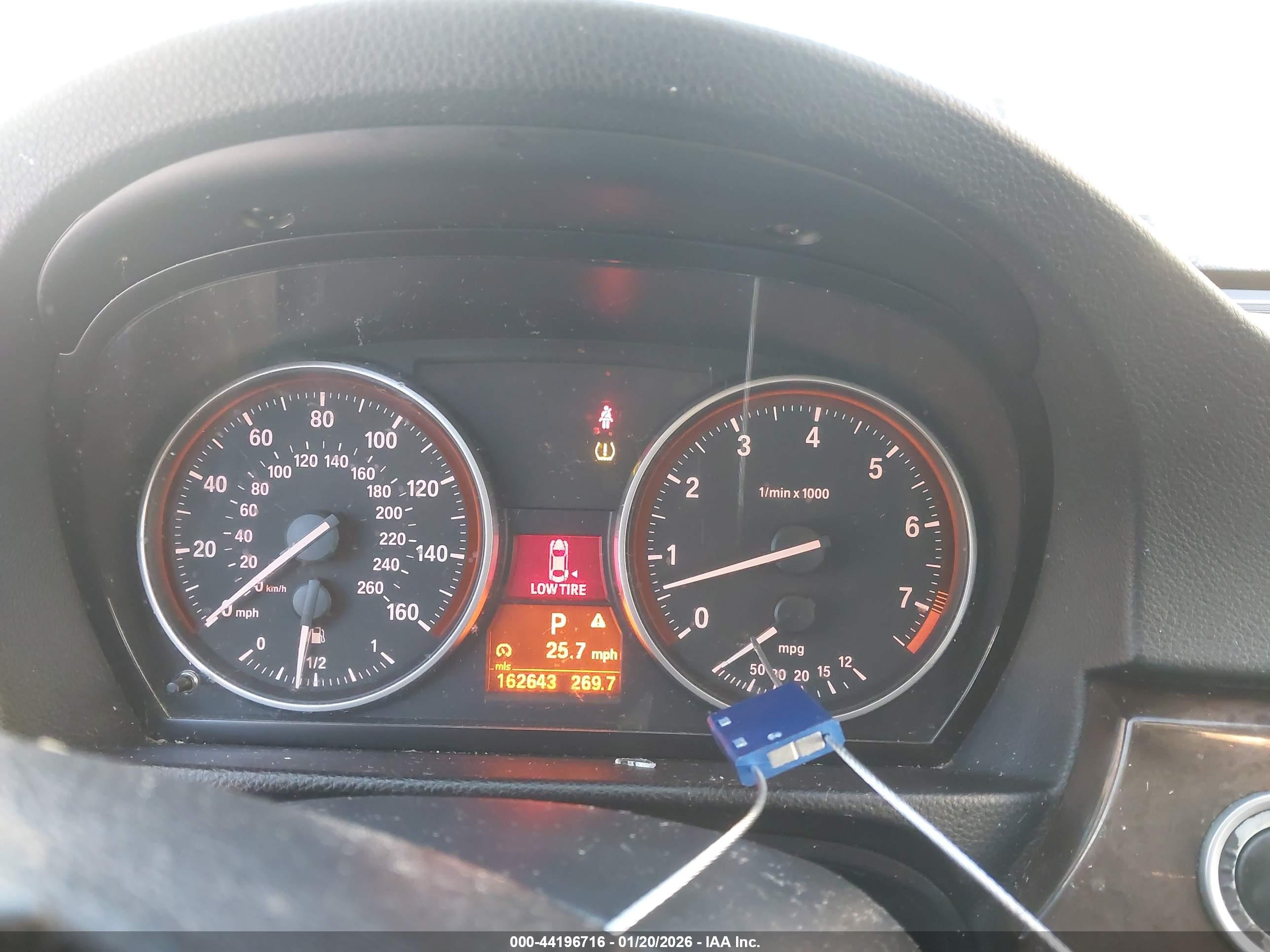 BMW 328I image 7