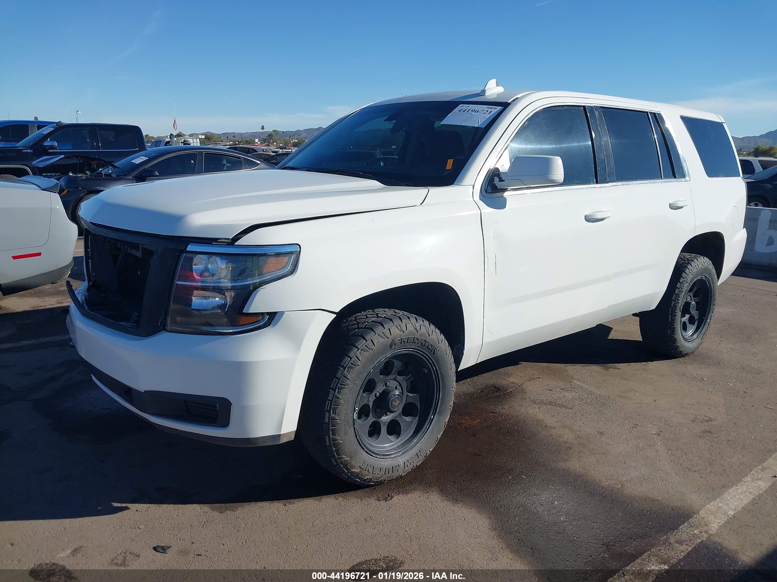 CHEVROLET TAHOE image 2