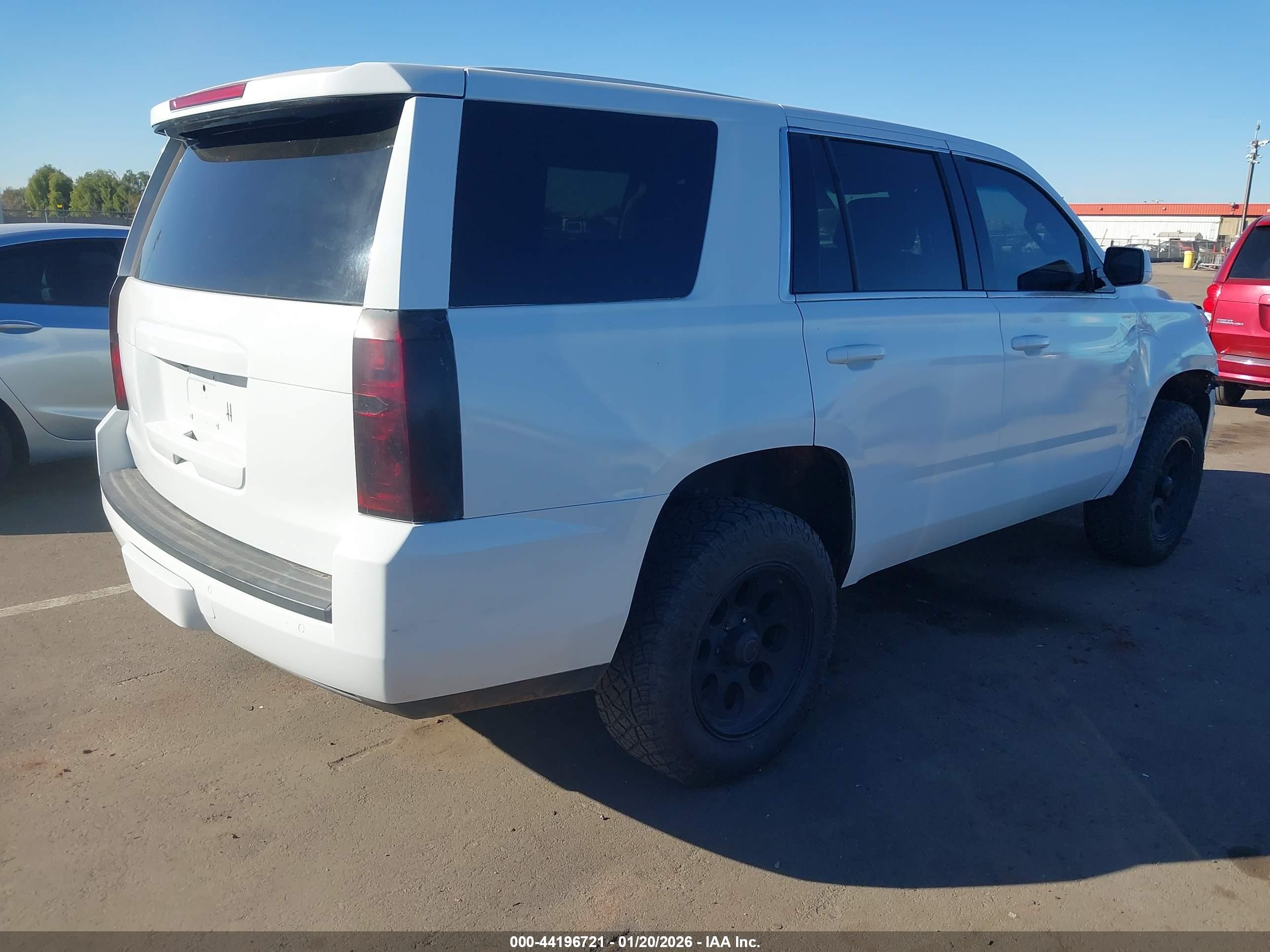 CHEVROLET TAHOE image 4