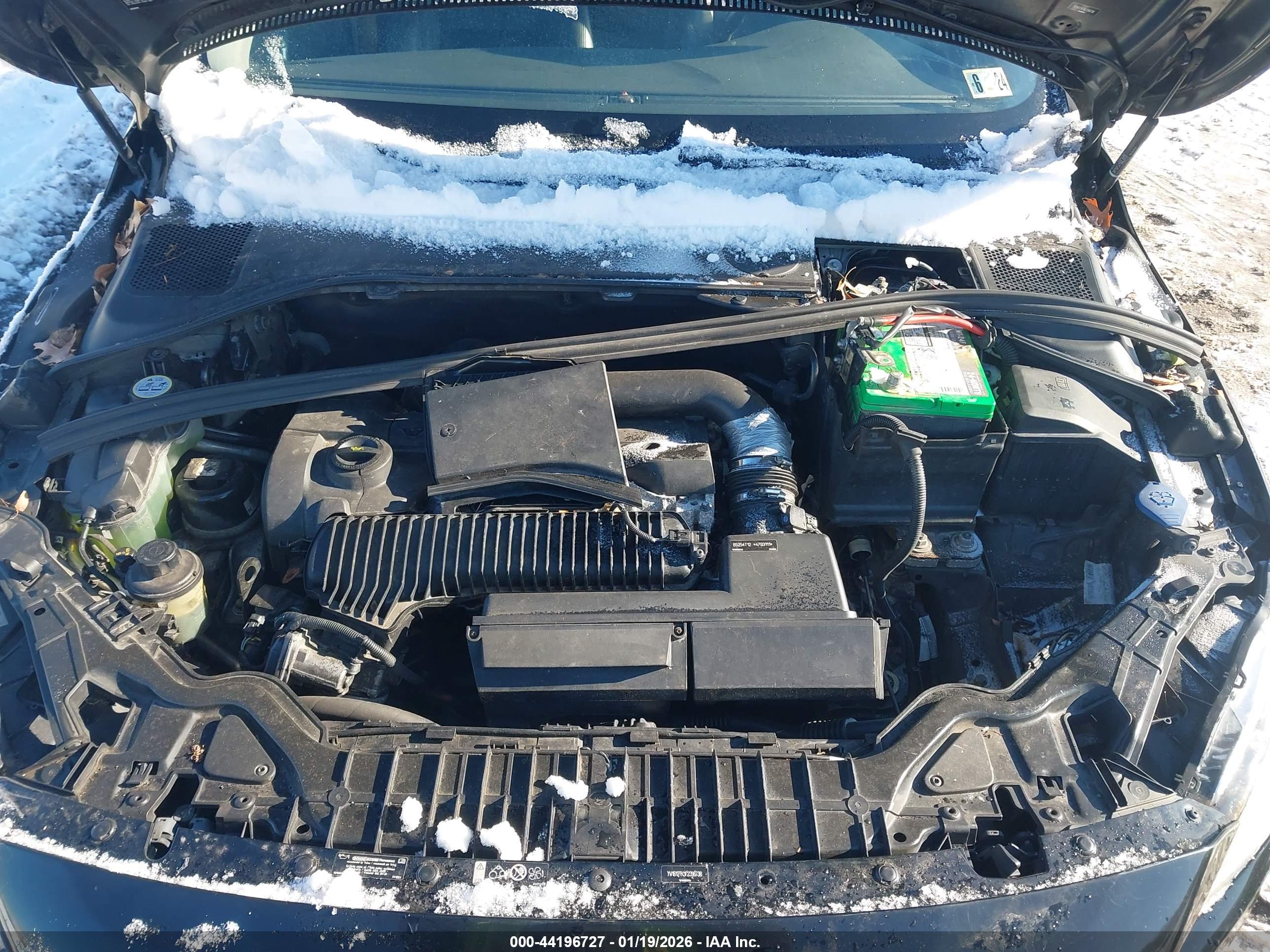 VOLVO S60 image 10