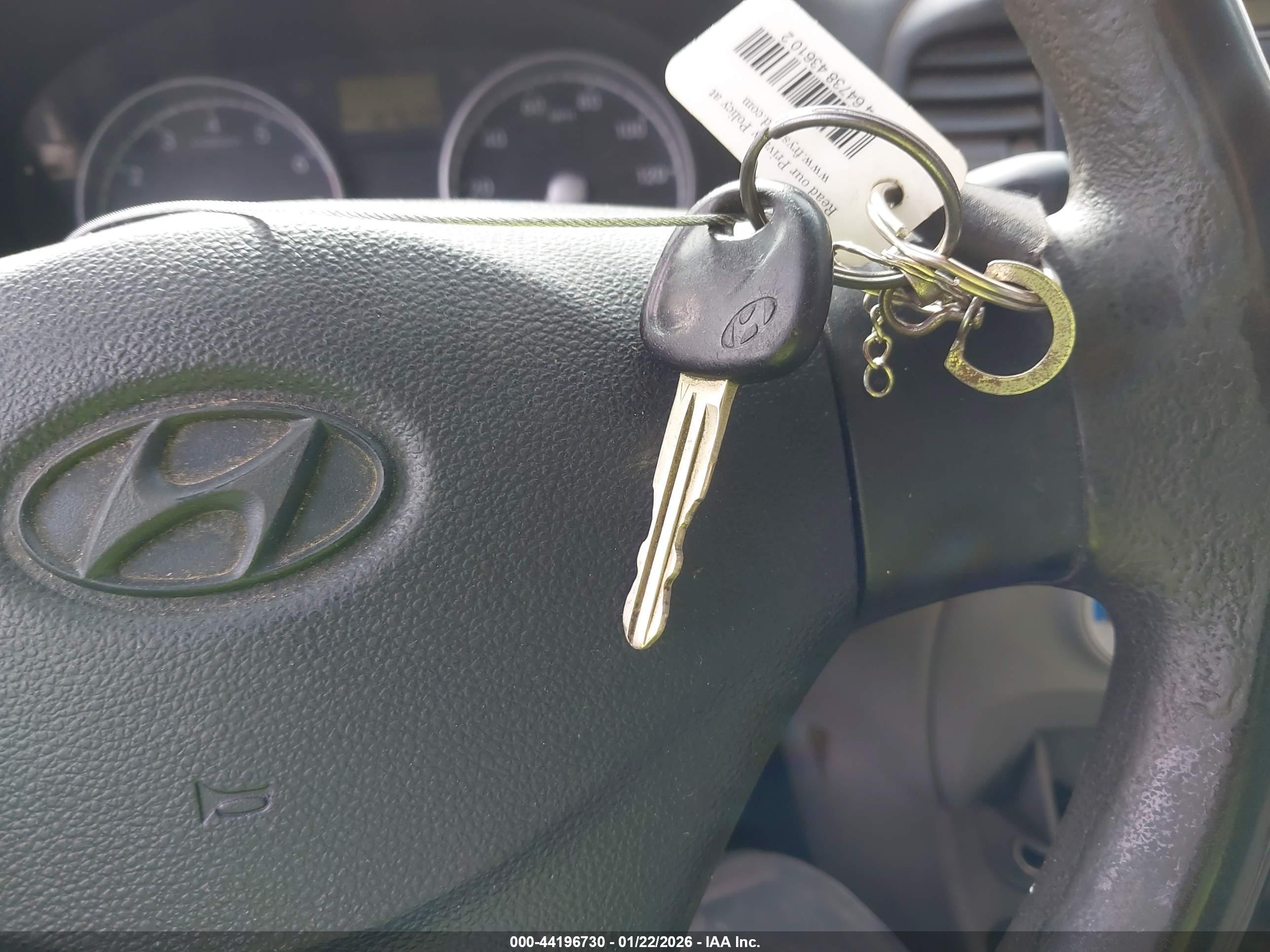 HYUNDAI ACCENT image 11