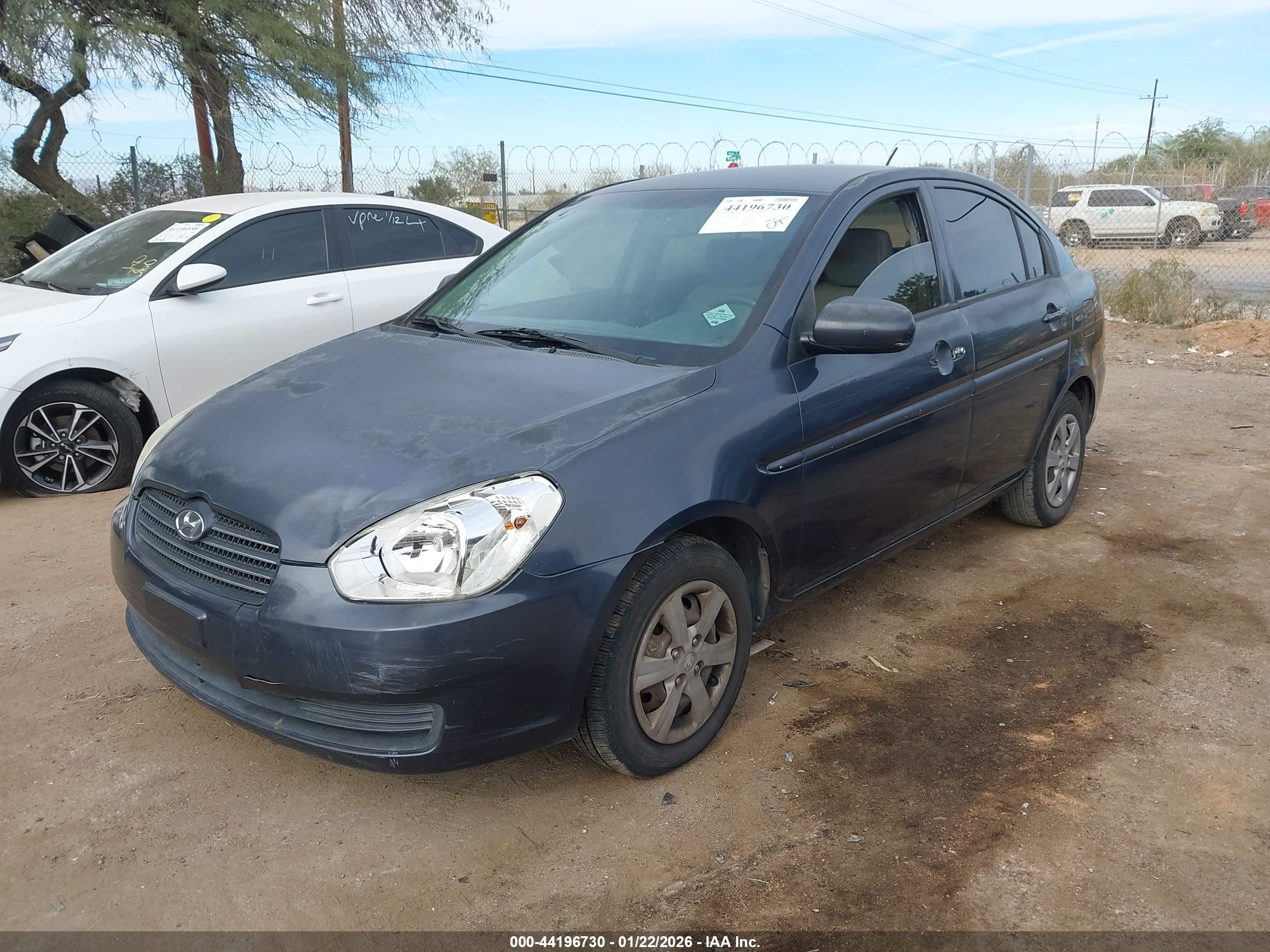 HYUNDAI ACCENT image 6