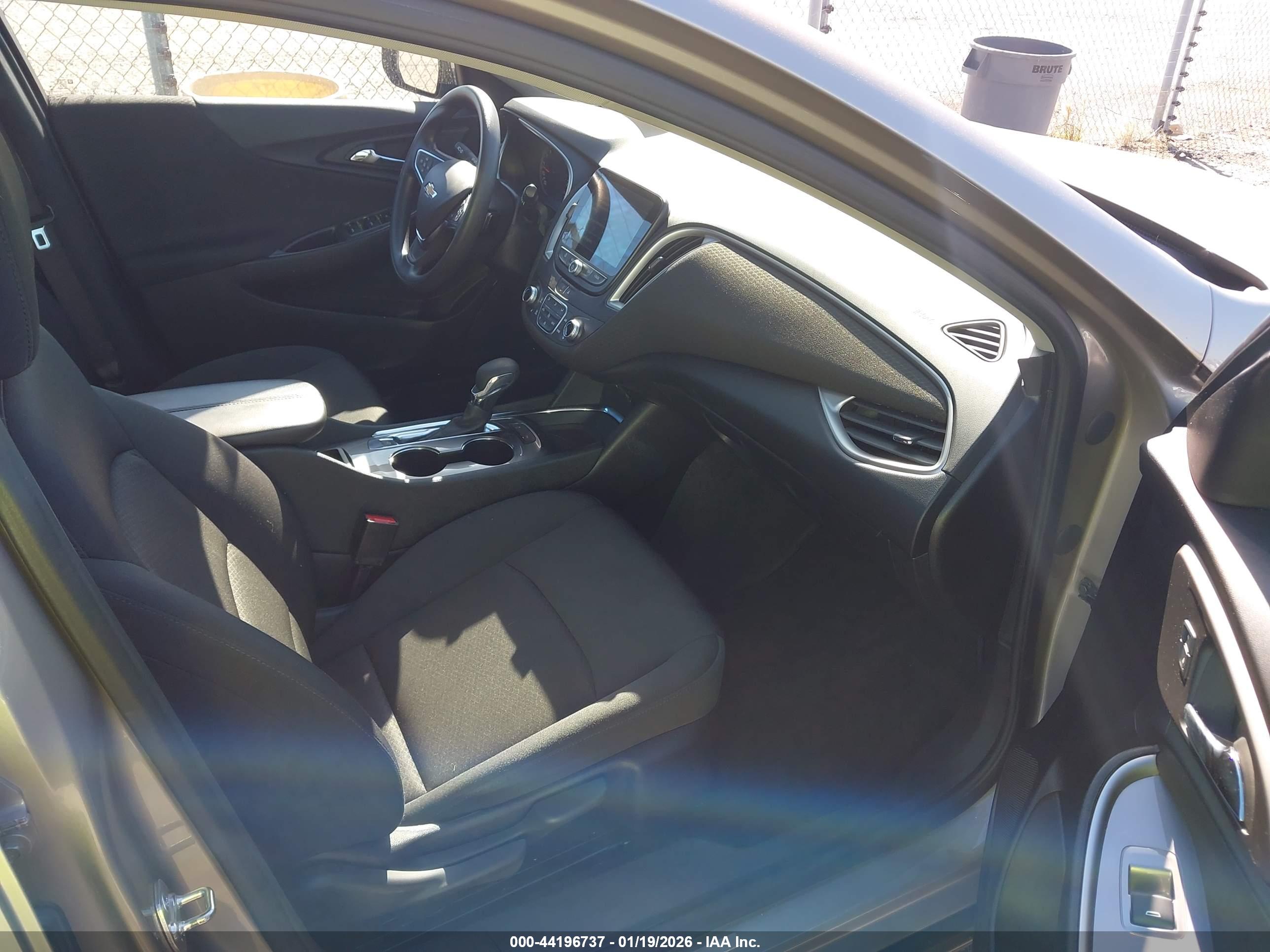 CHEVROLET MALIBU image 5
