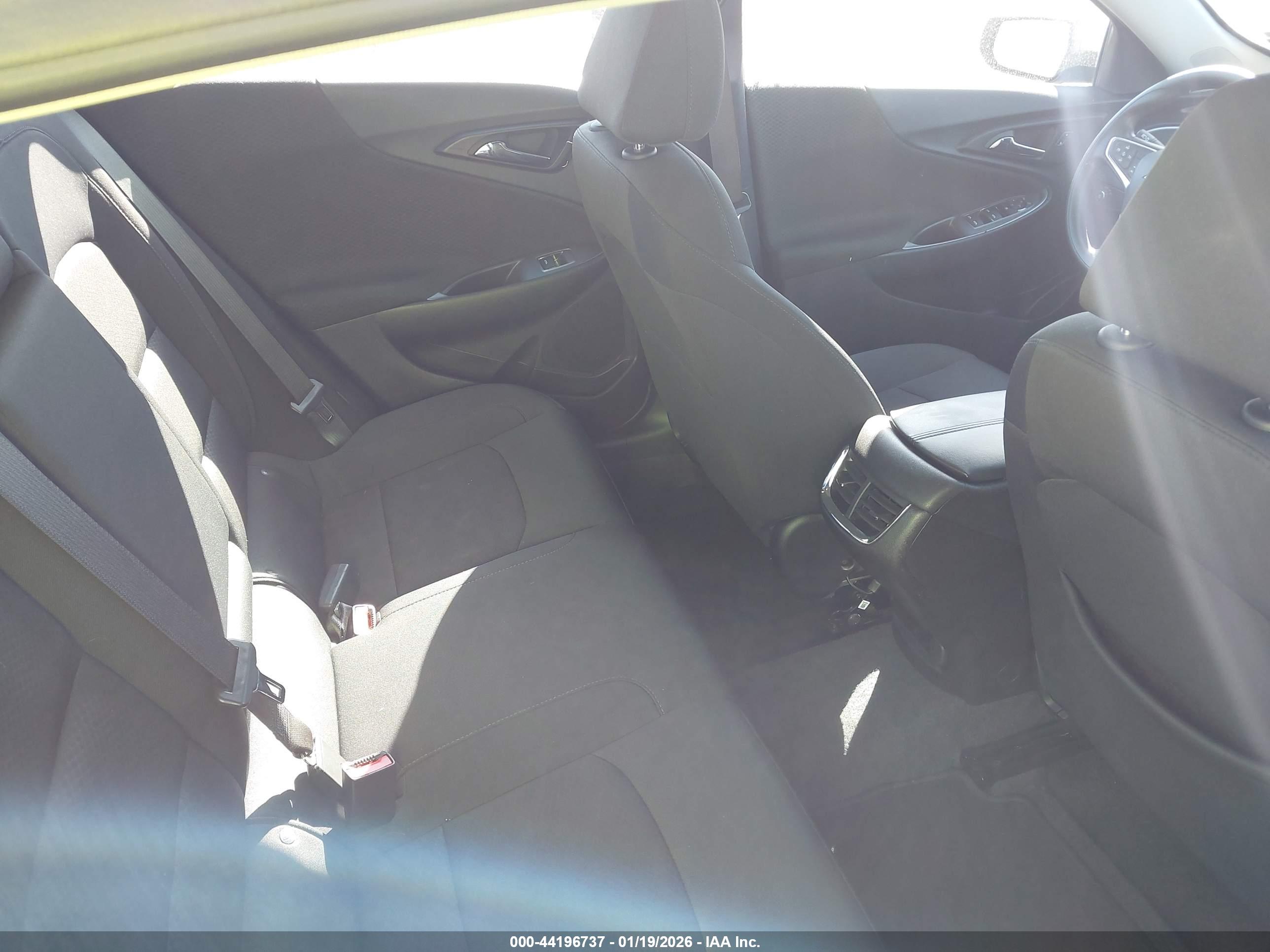 CHEVROLET MALIBU image 8