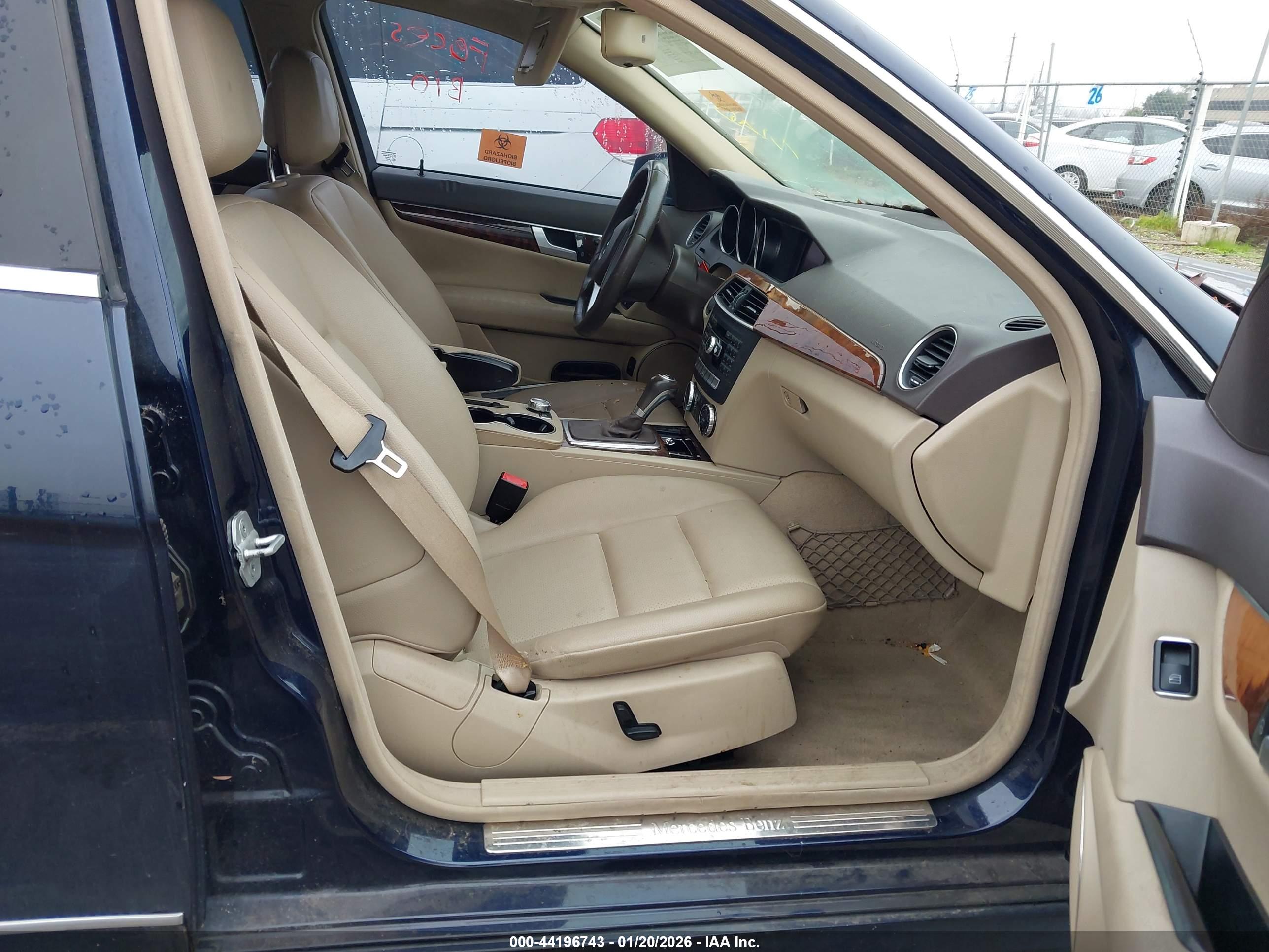 MERCEDES-BENZ C image 5