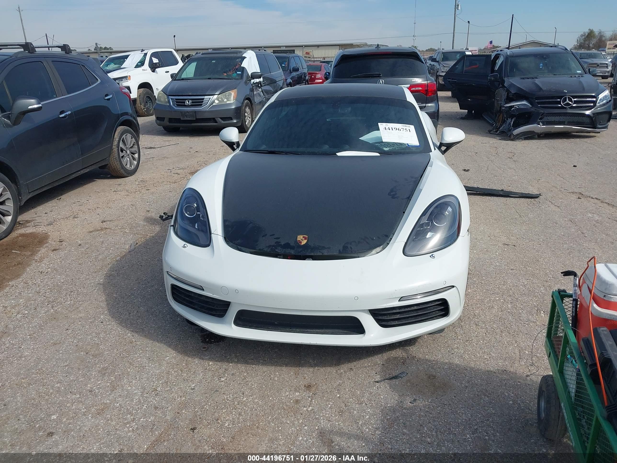 PORSCHE 718 image 6
