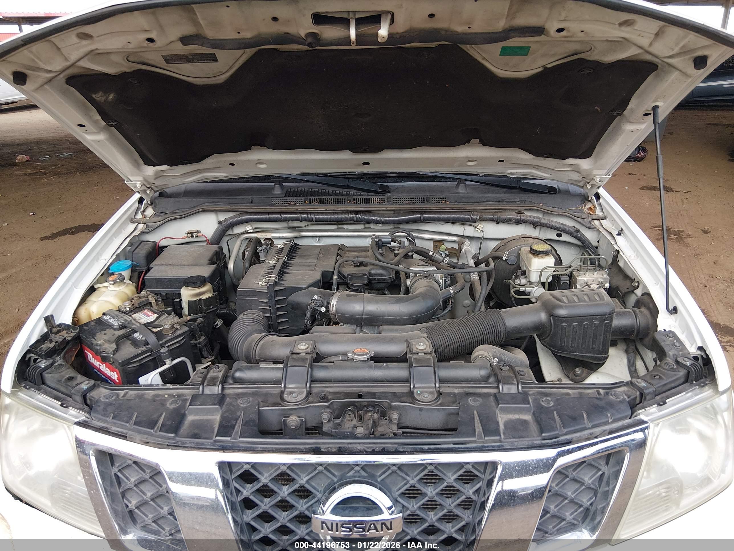 NISSAN FRONTIER image 10