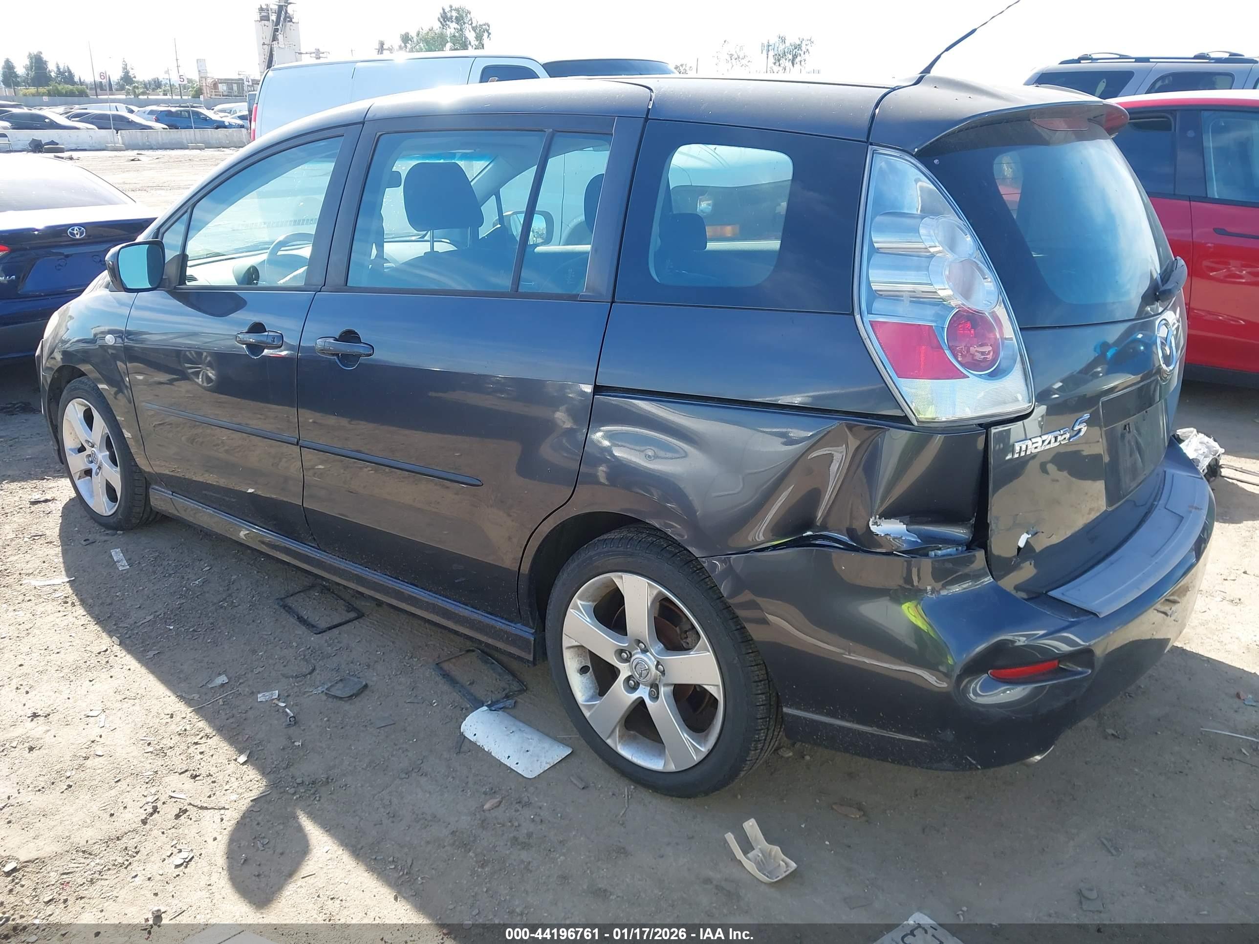MAZDA MAZDA5 image 3