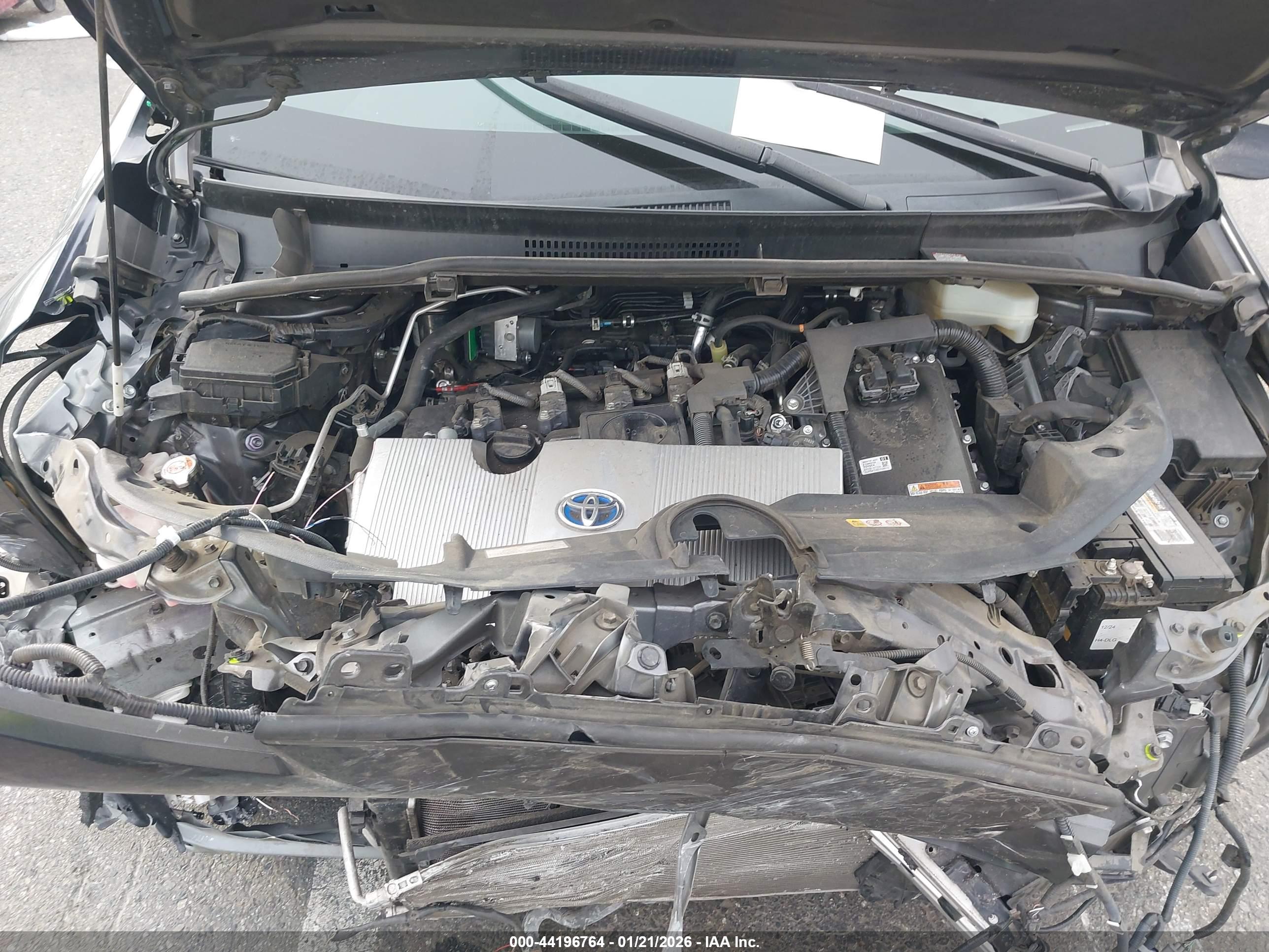 TOYOTA PRIUS image 10