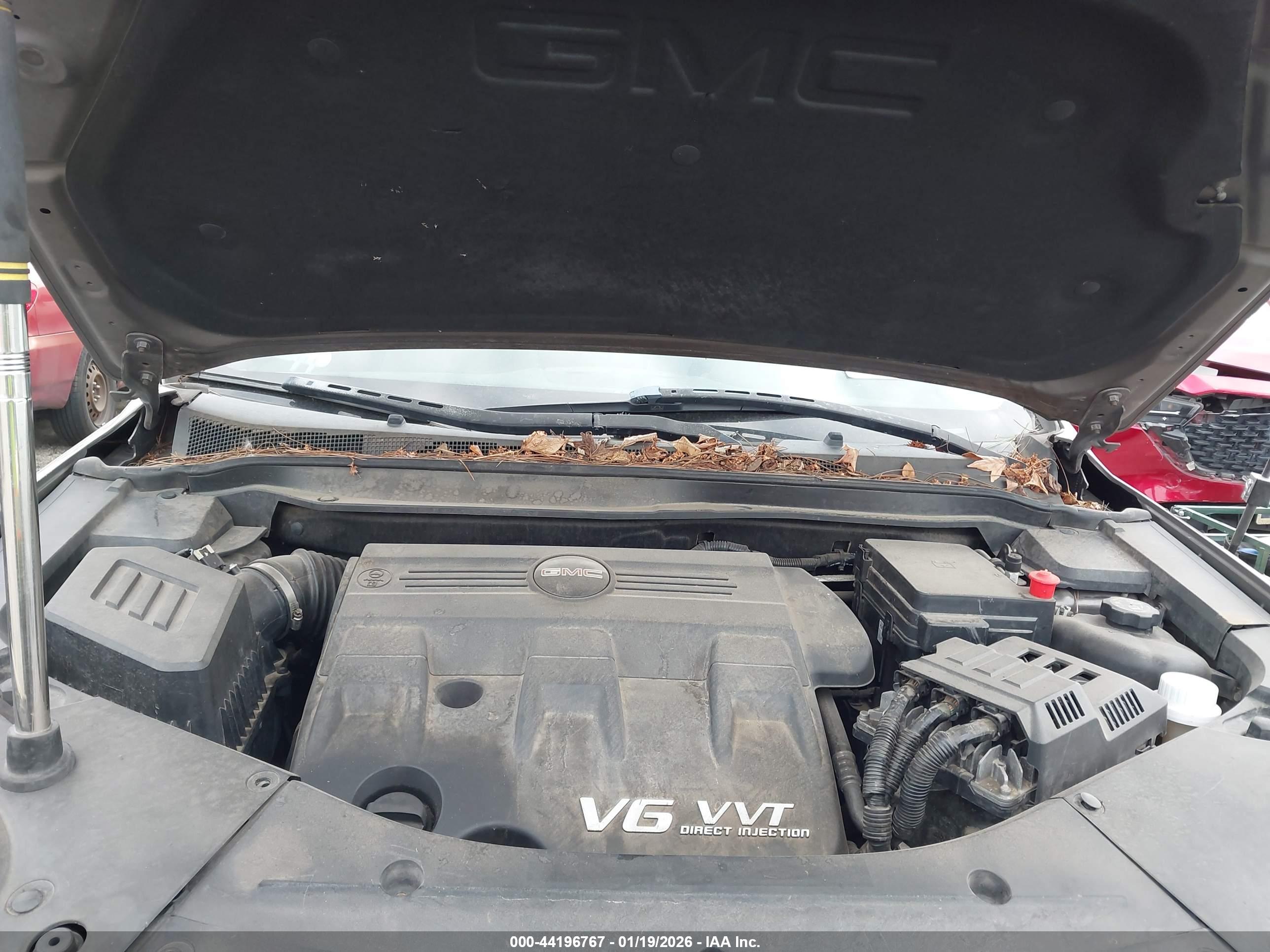 GMC TERRAIN image 10