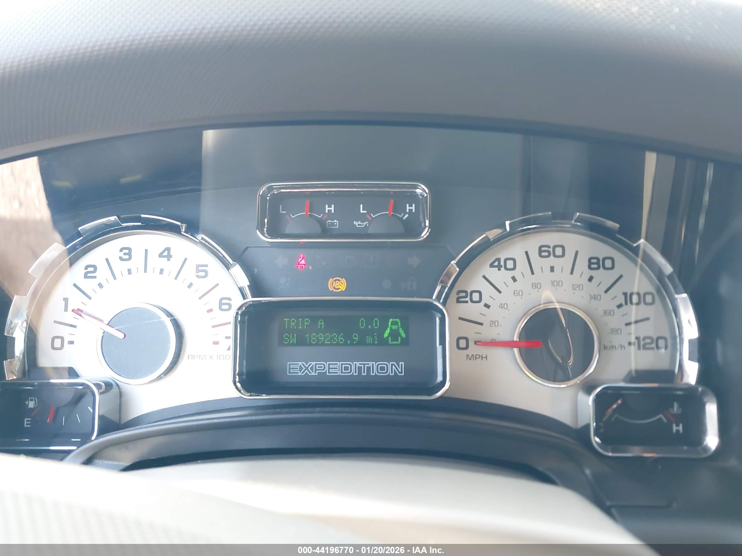 FORD EXPEDITION image 7