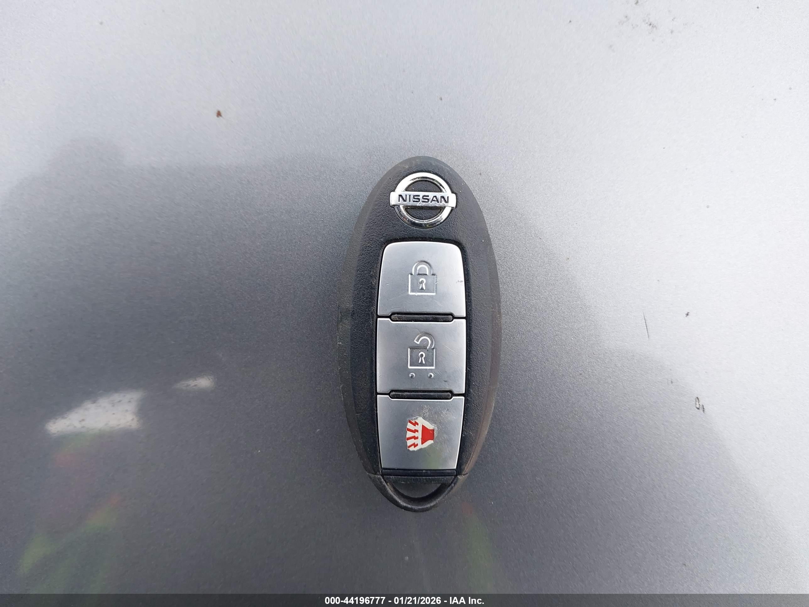 NISSAN TITAN image 11