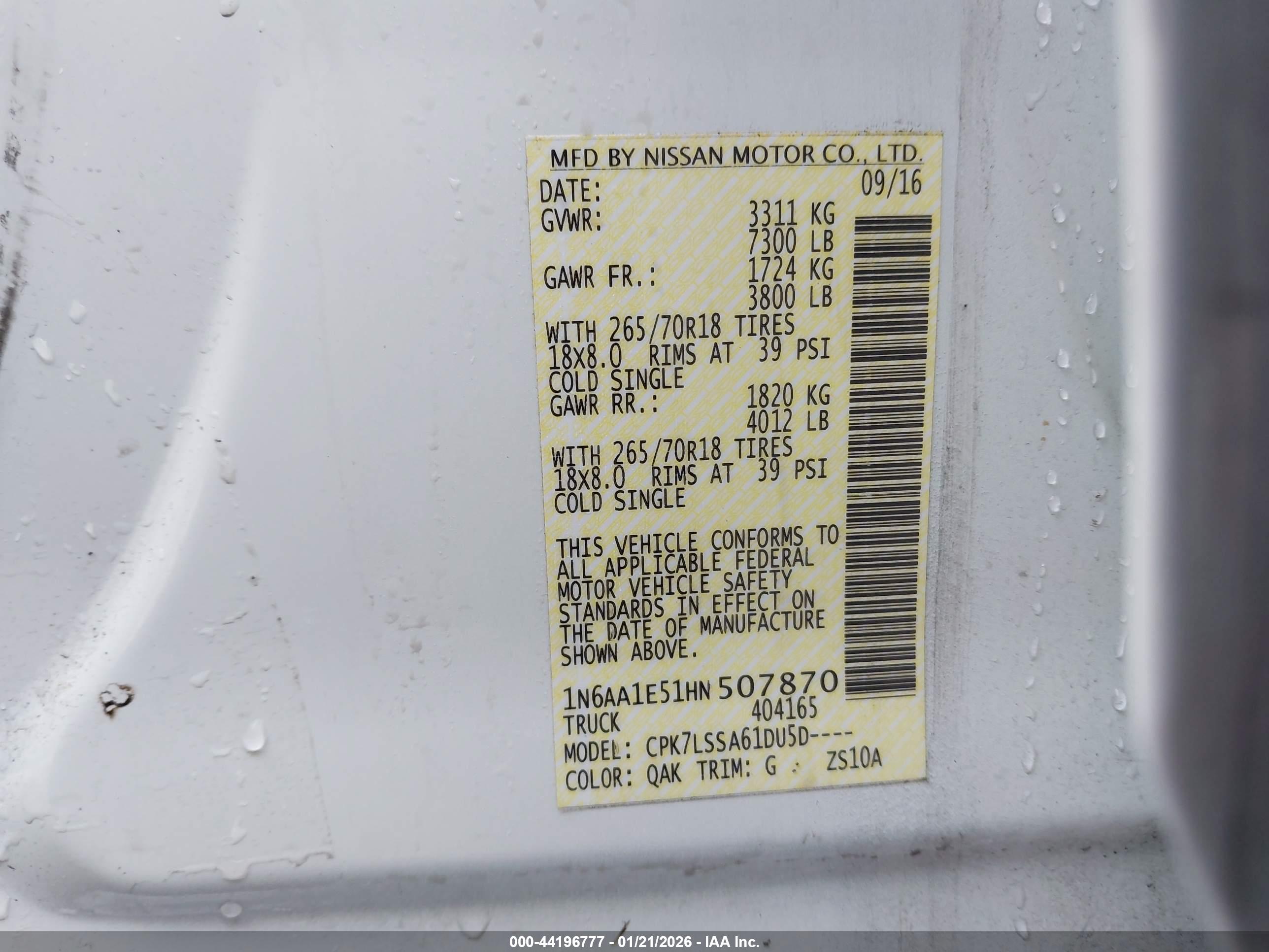 NISSAN TITAN image 9
