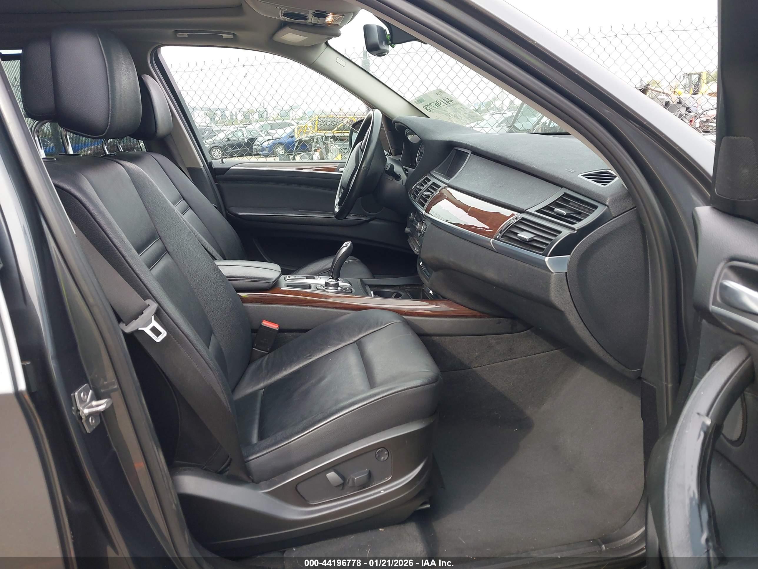 BMW X5 image 5