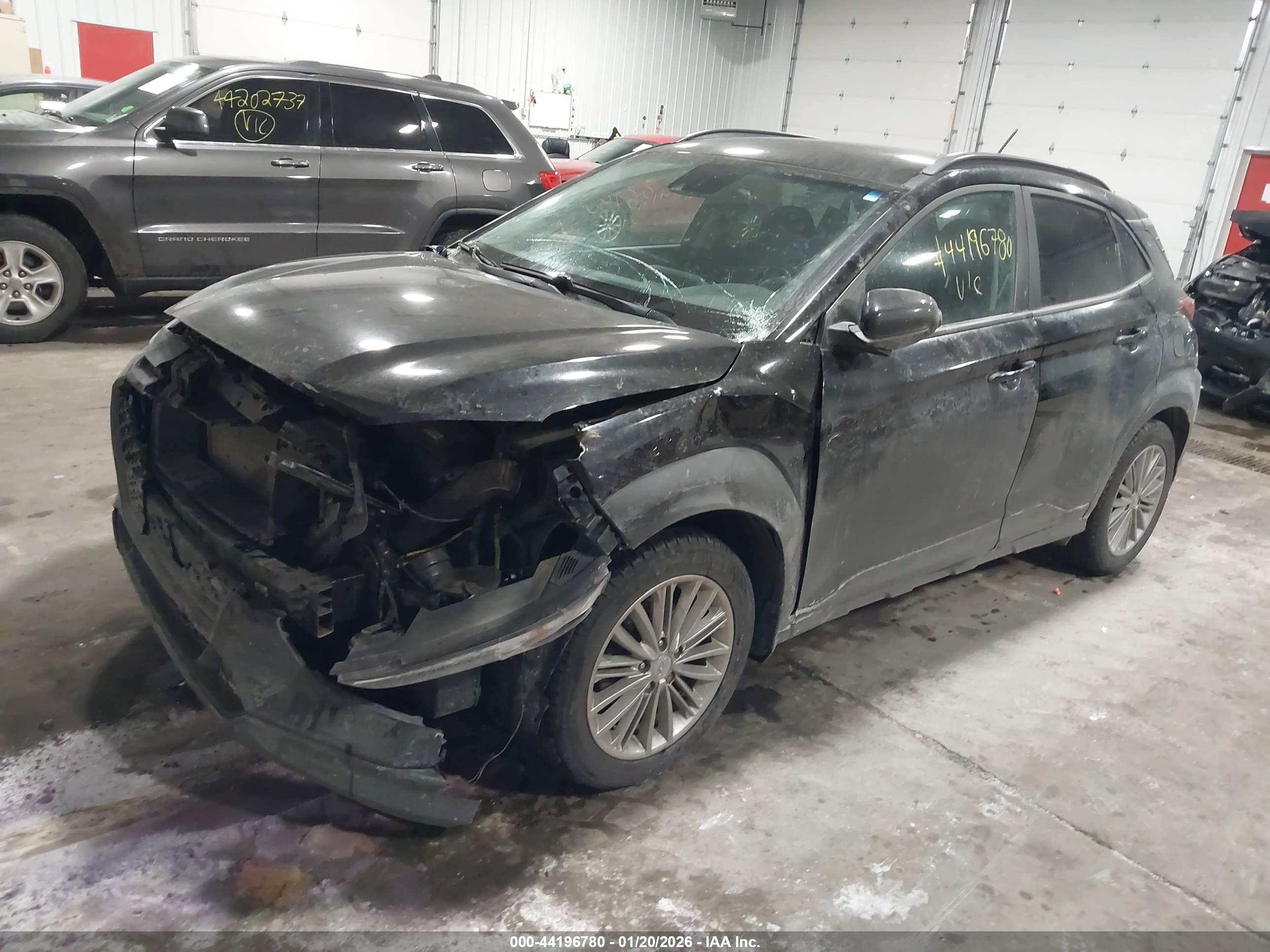 HYUNDAI KONA image 2