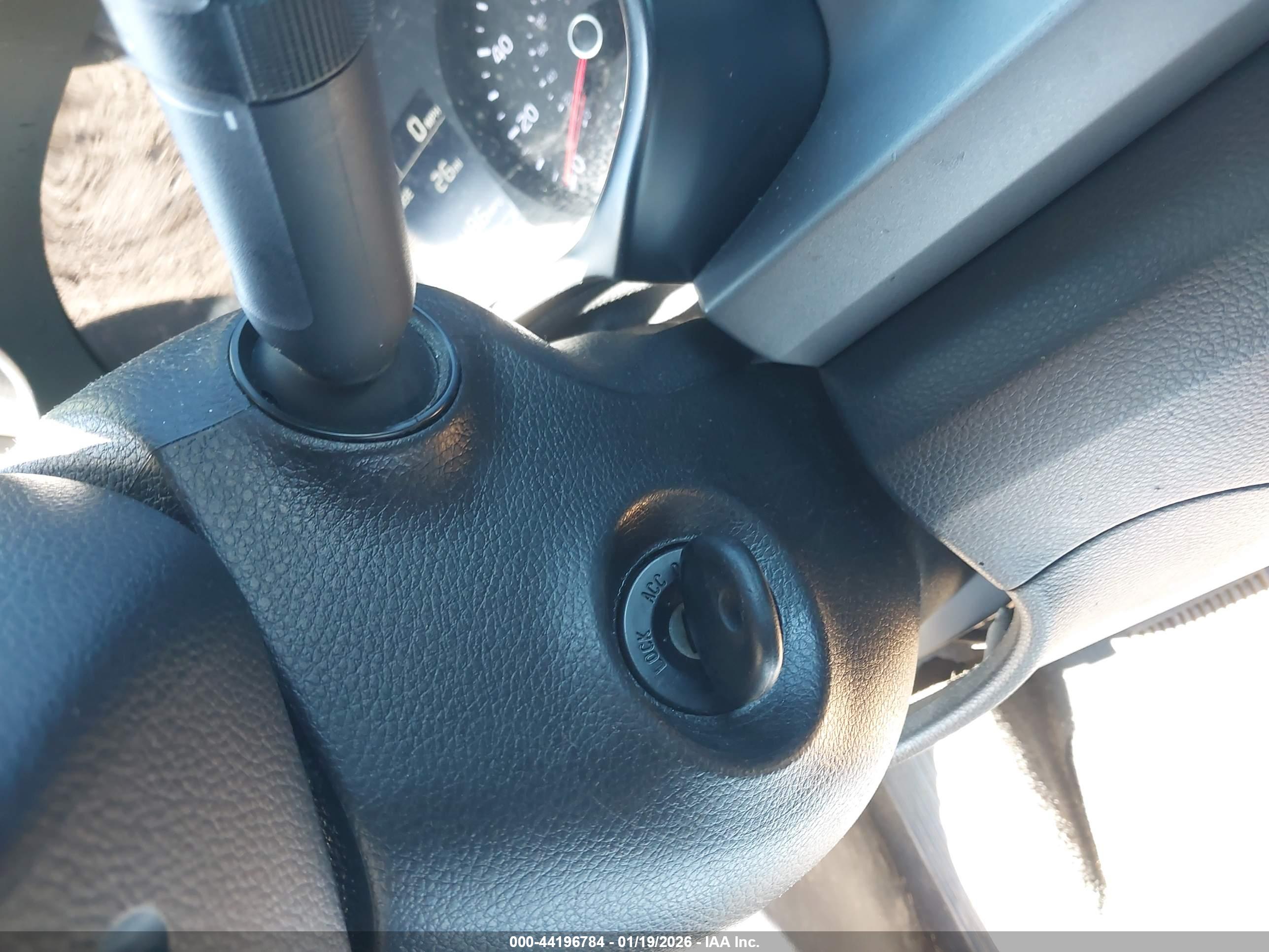 KIA RIO image 11