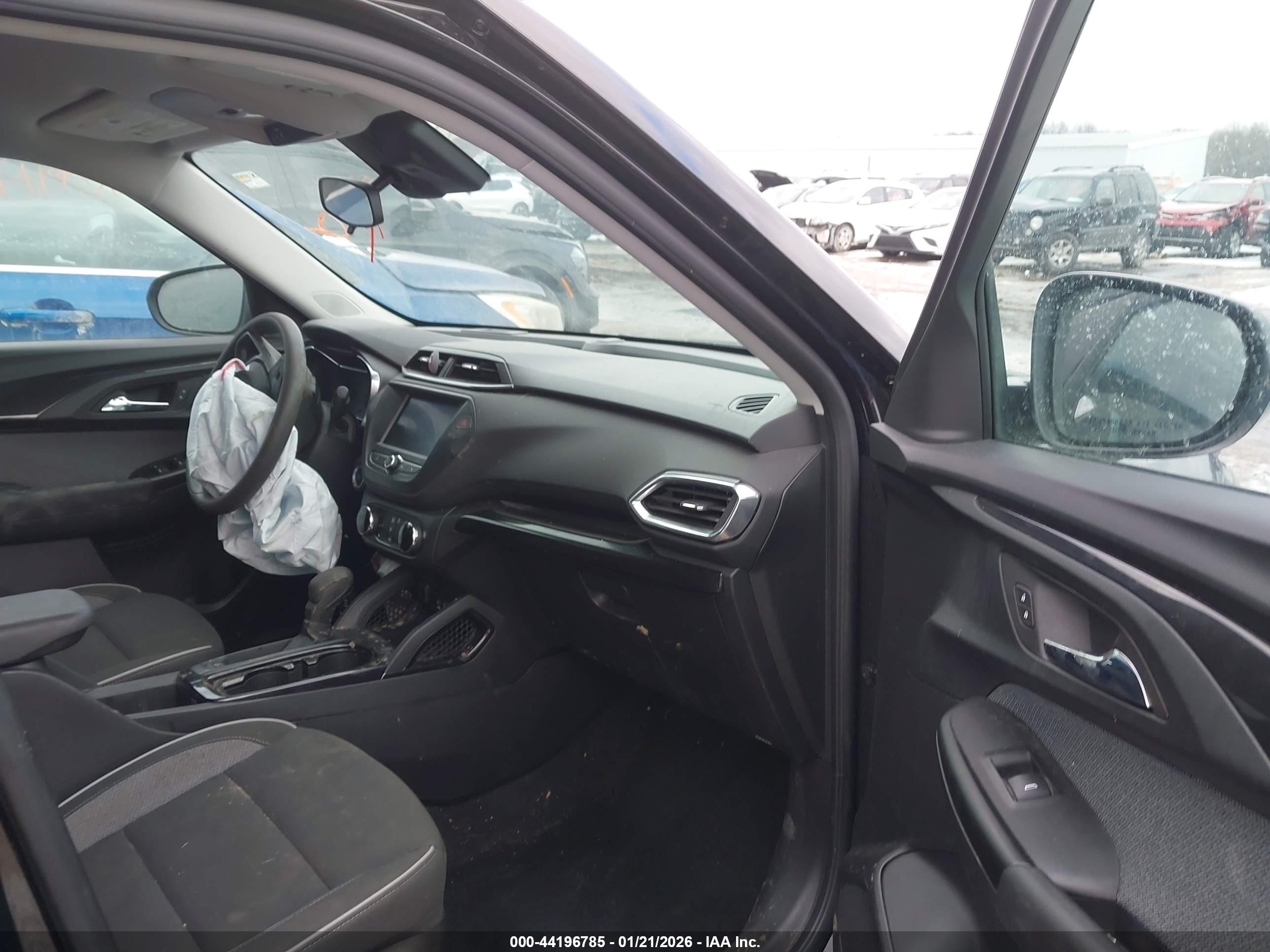 CHEVROLET TRAILBLAZER image 5
