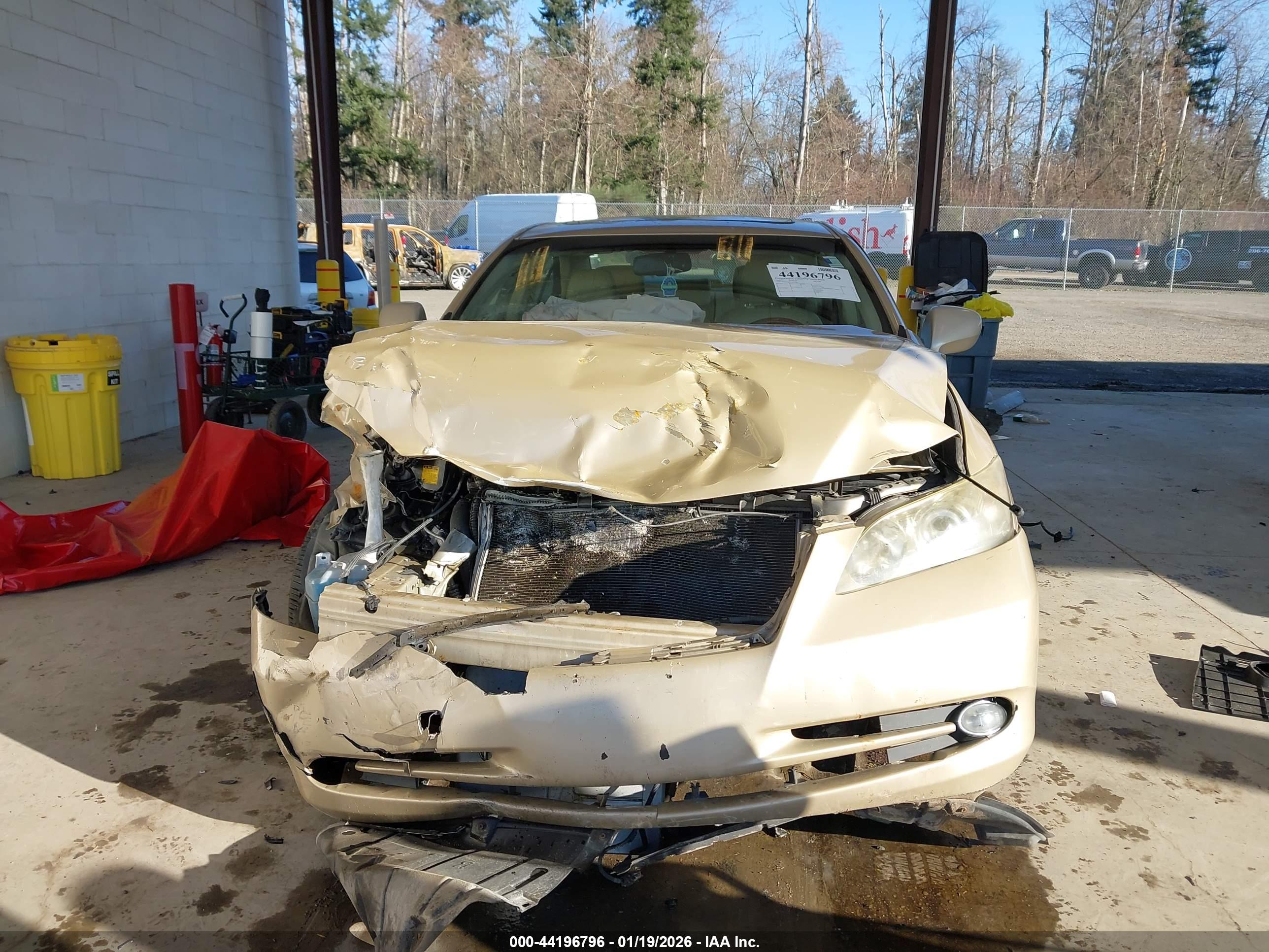 LEXUS ES image 6