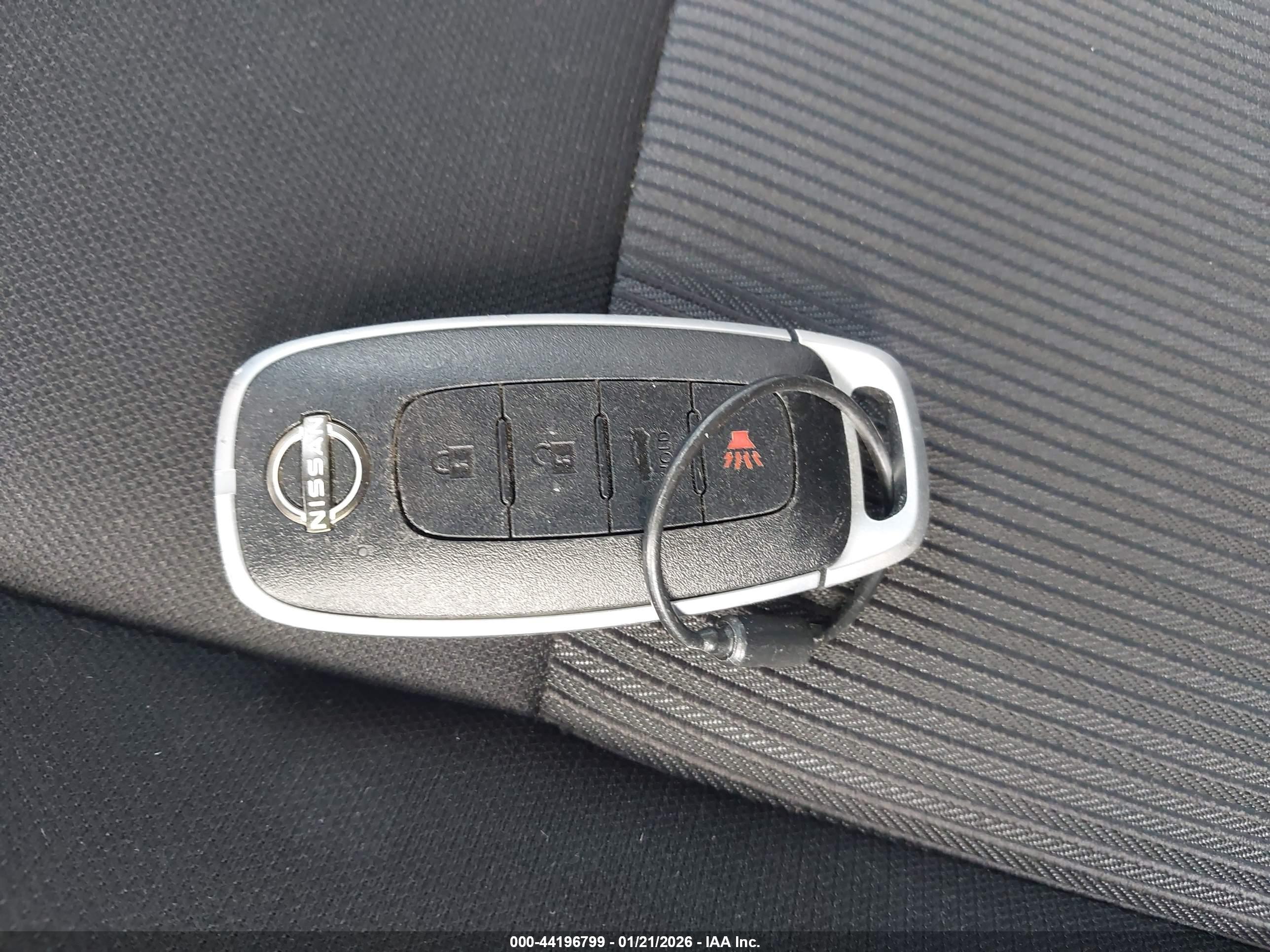 NISSAN SENTRA image 11