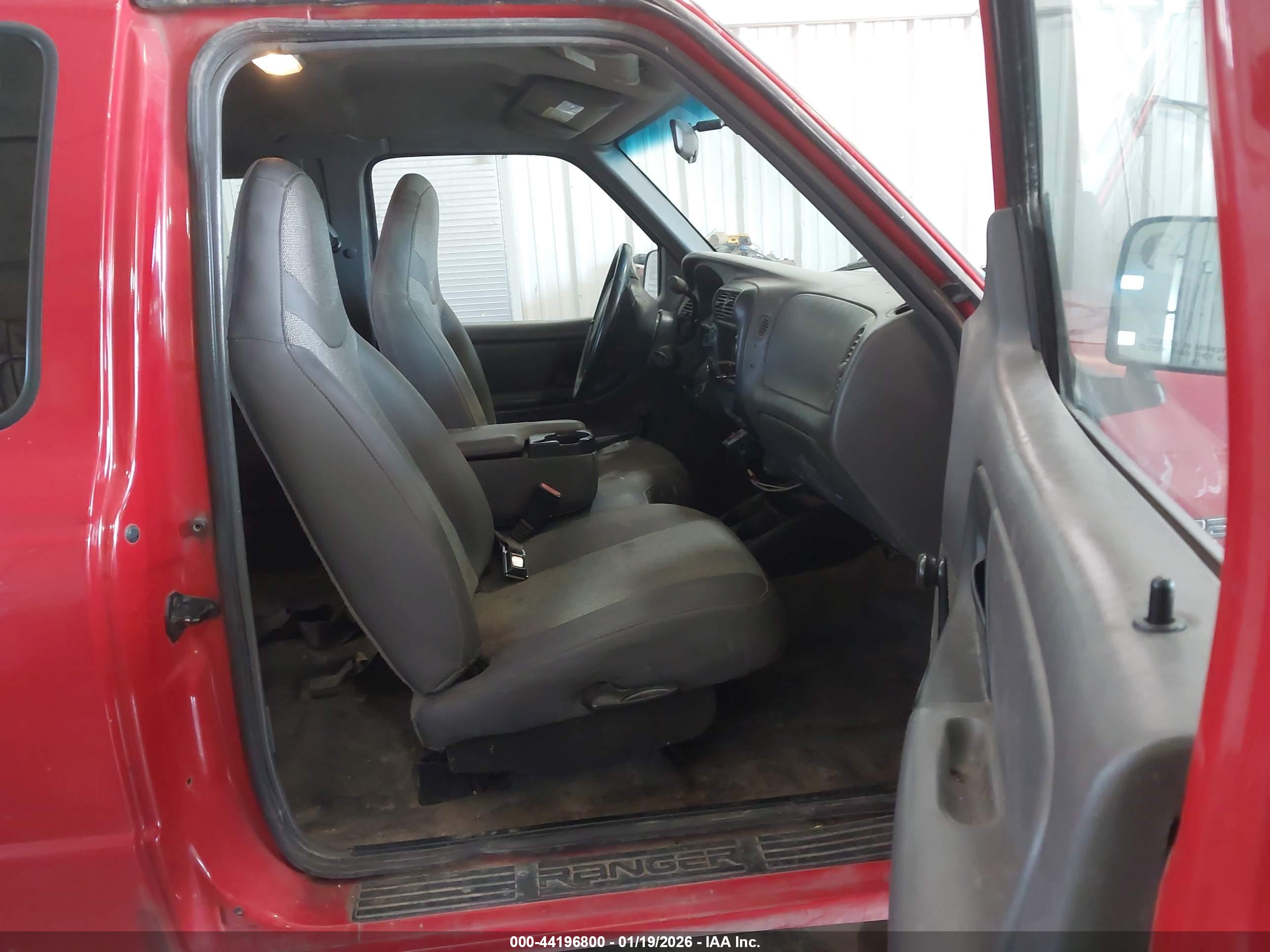 FORD RANGER image 5