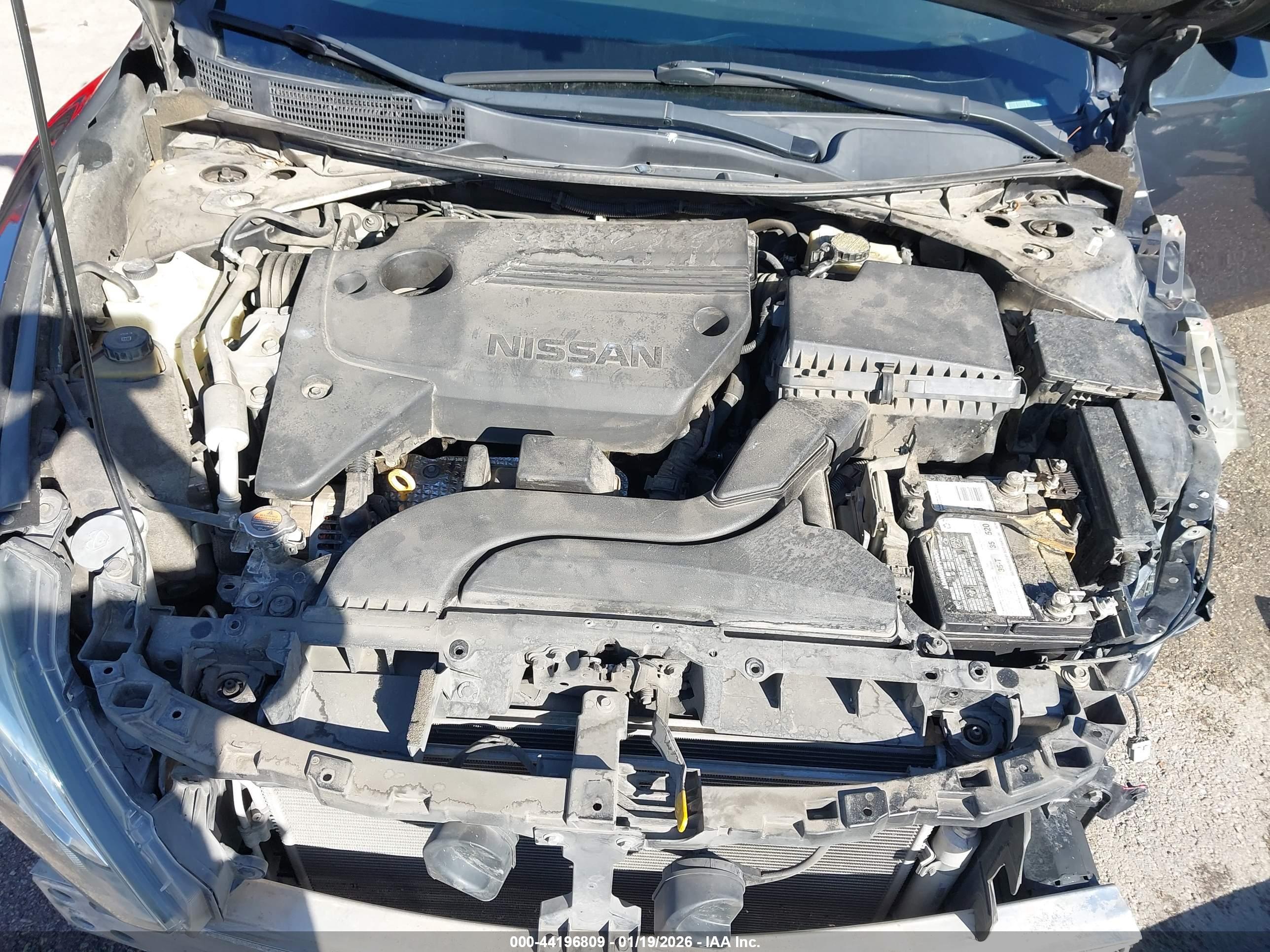 NISSAN ALTIMA image 10