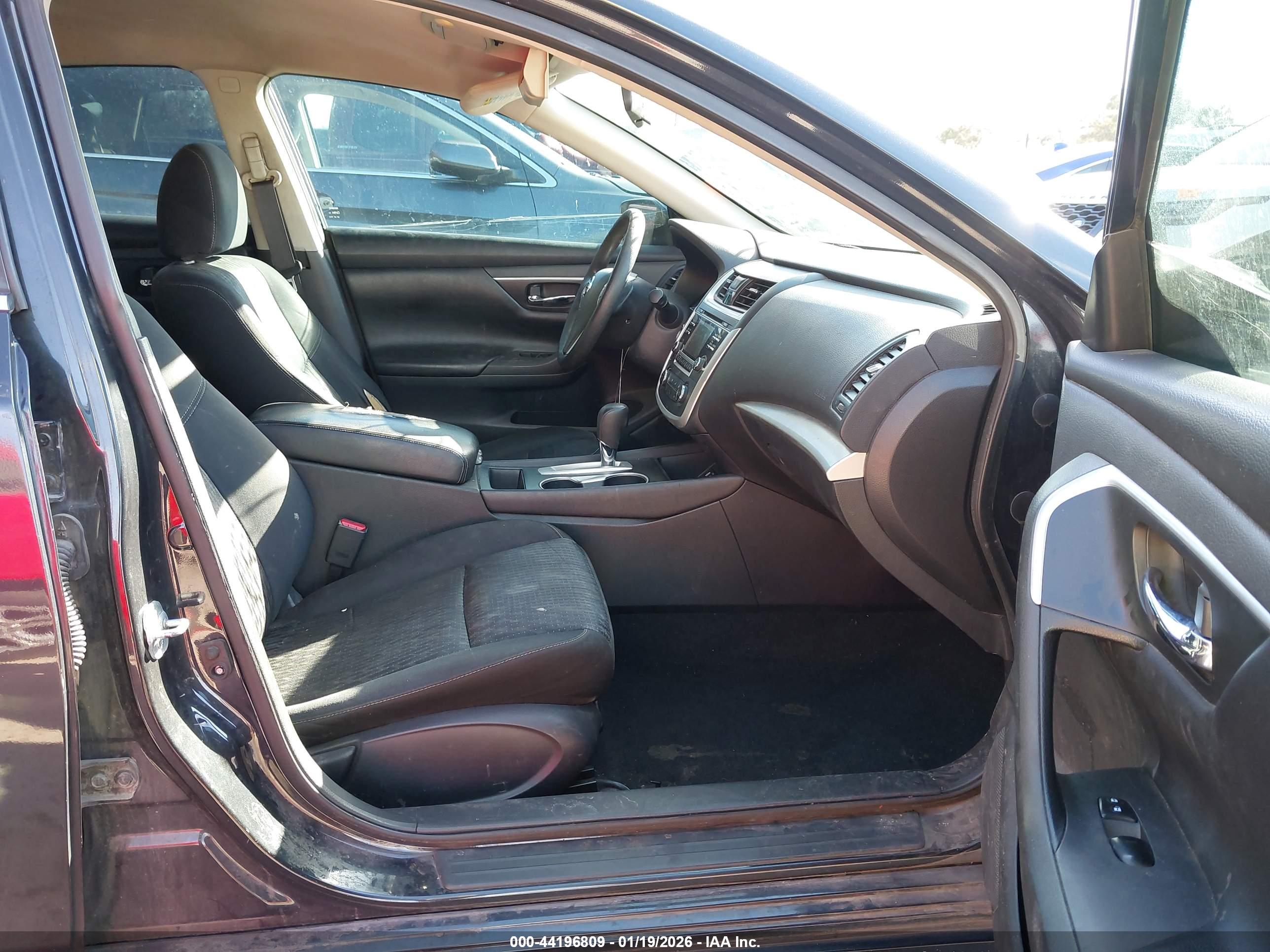 NISSAN ALTIMA image 5