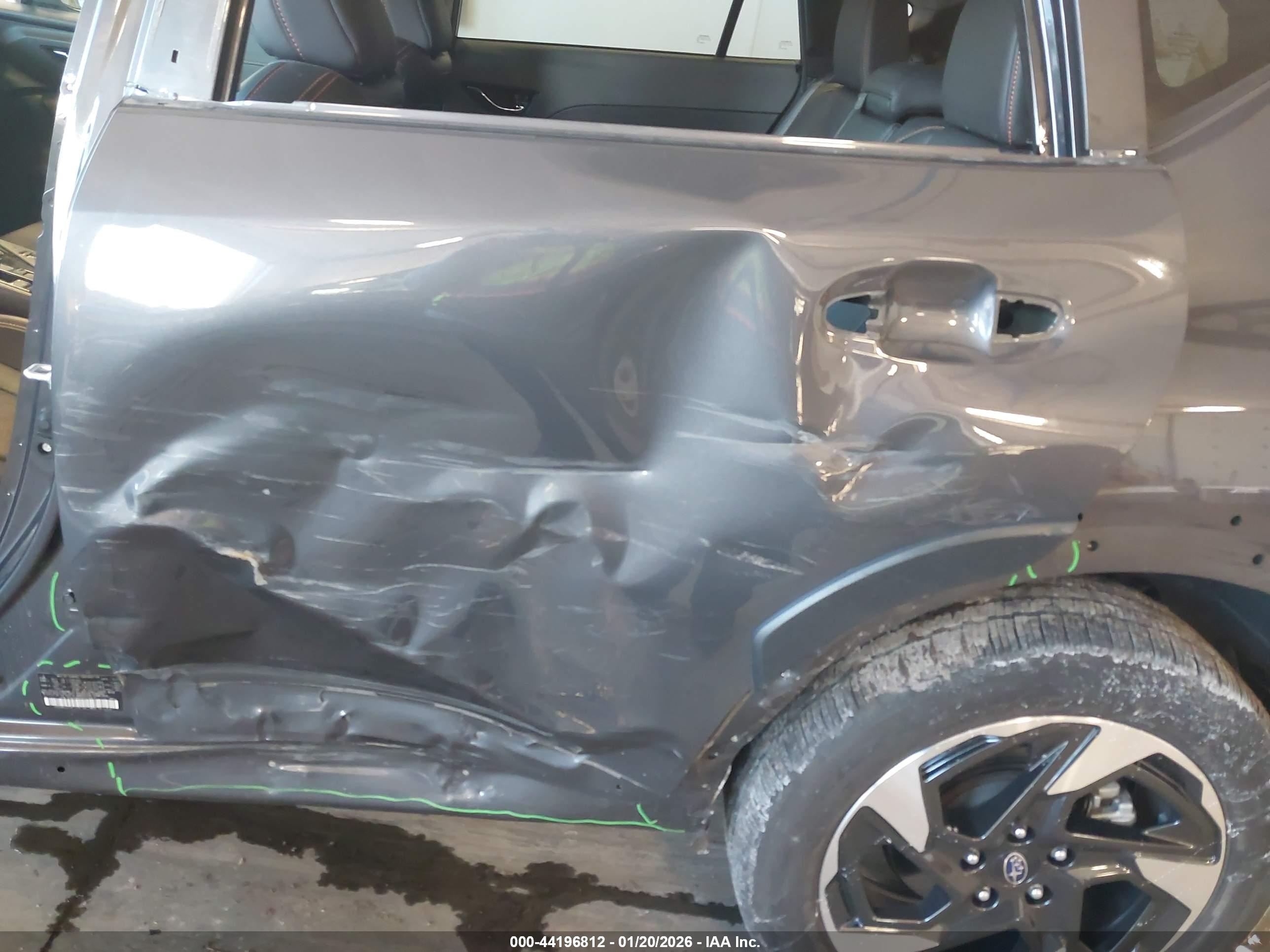 SUBARU CROSSTREK image 6