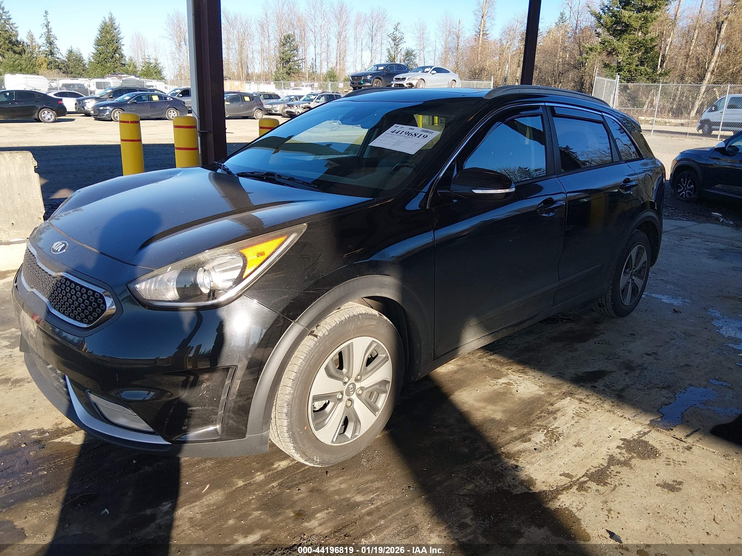 KIA NIRO image 2