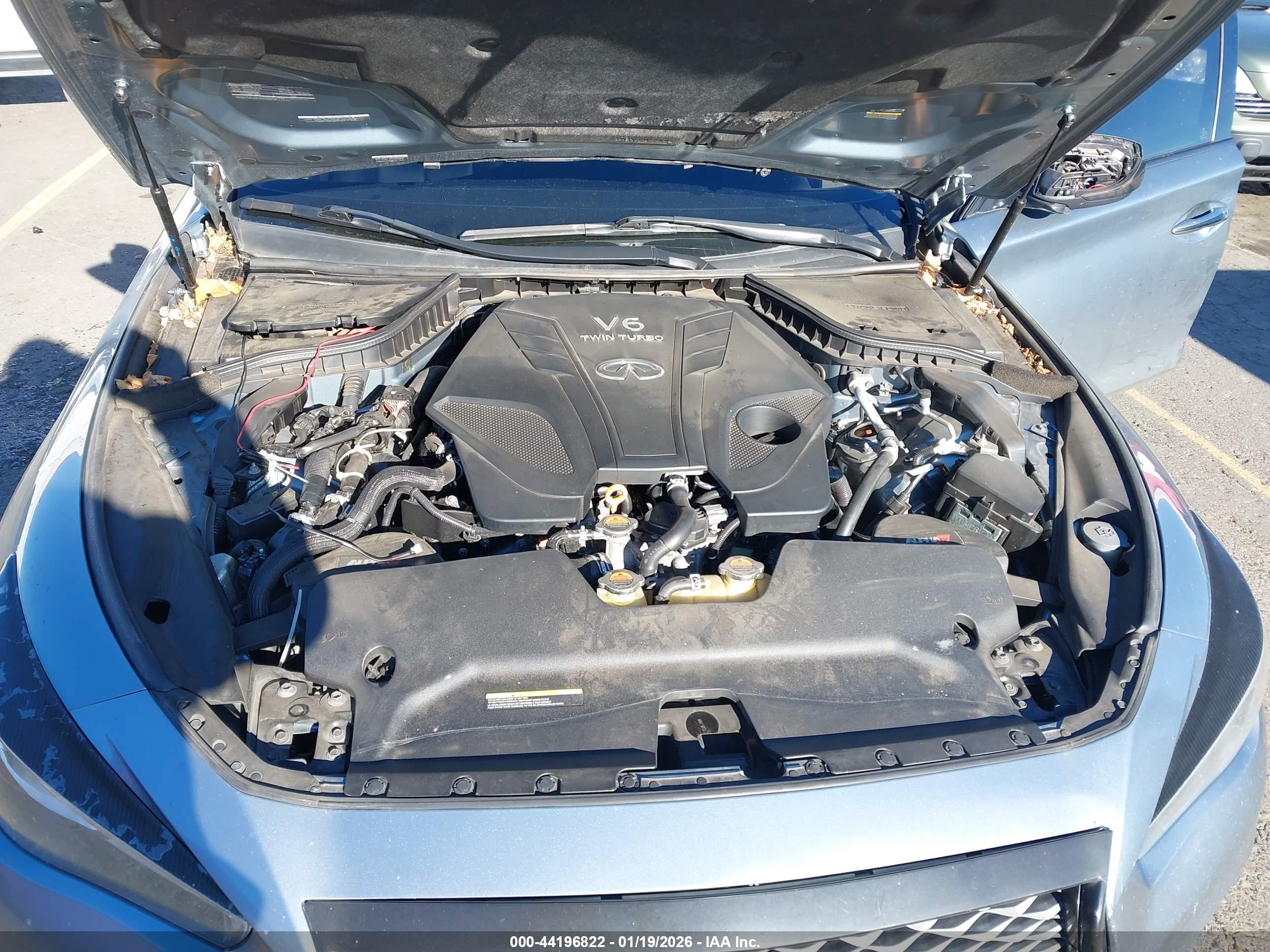 INFINITI Q50 image 10