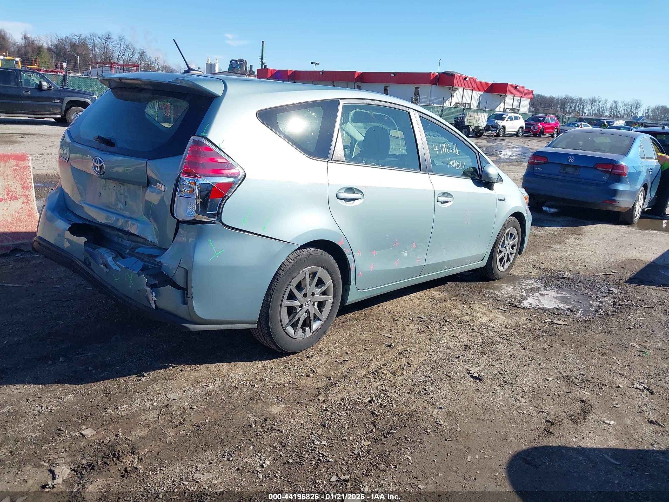TOYOTA PRIUS image 4