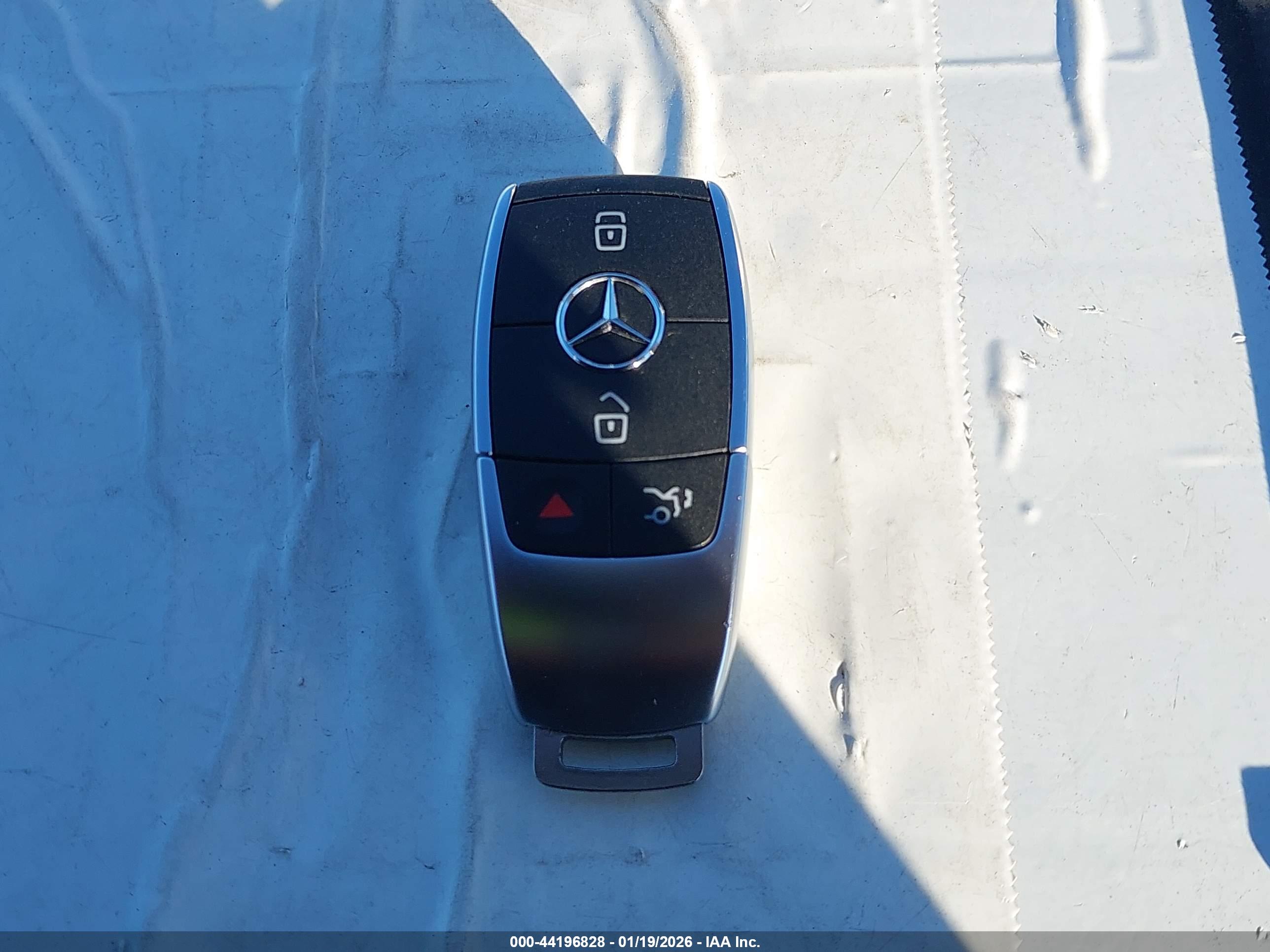 MERCEDES-BENZ GLE image 11