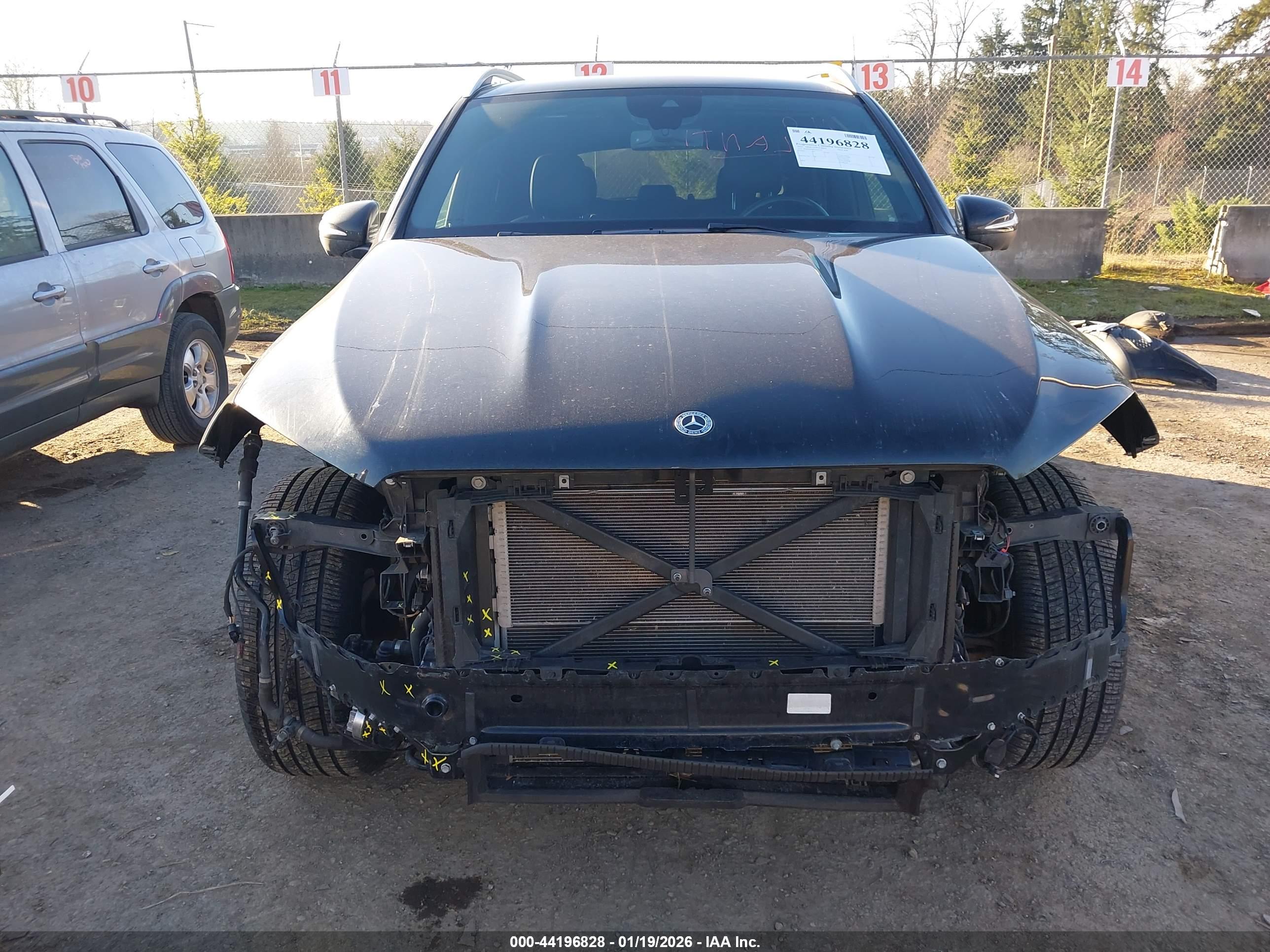 MERCEDES-BENZ GLE image 6