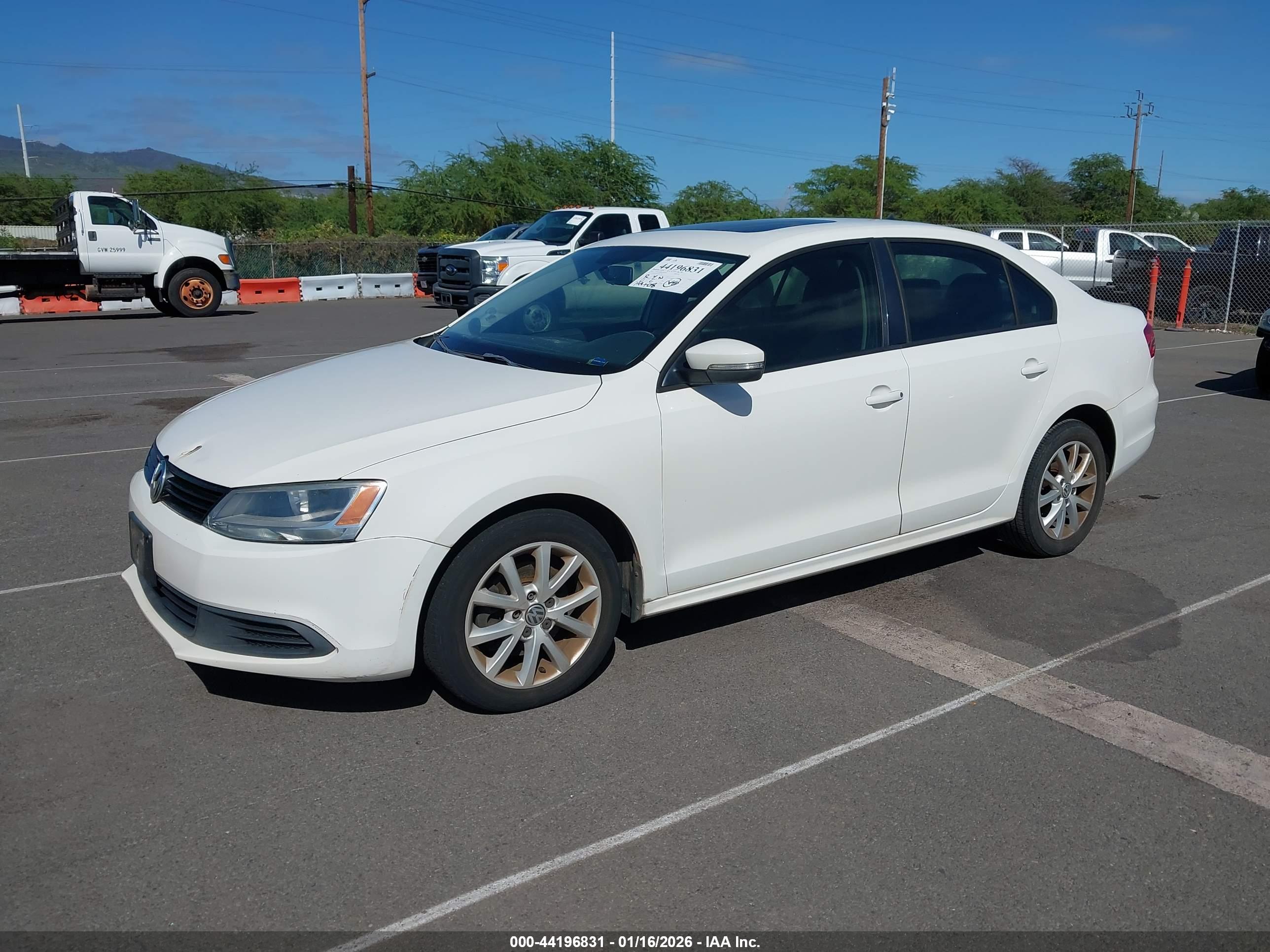 VOLKSWAGEN JETTA image 2