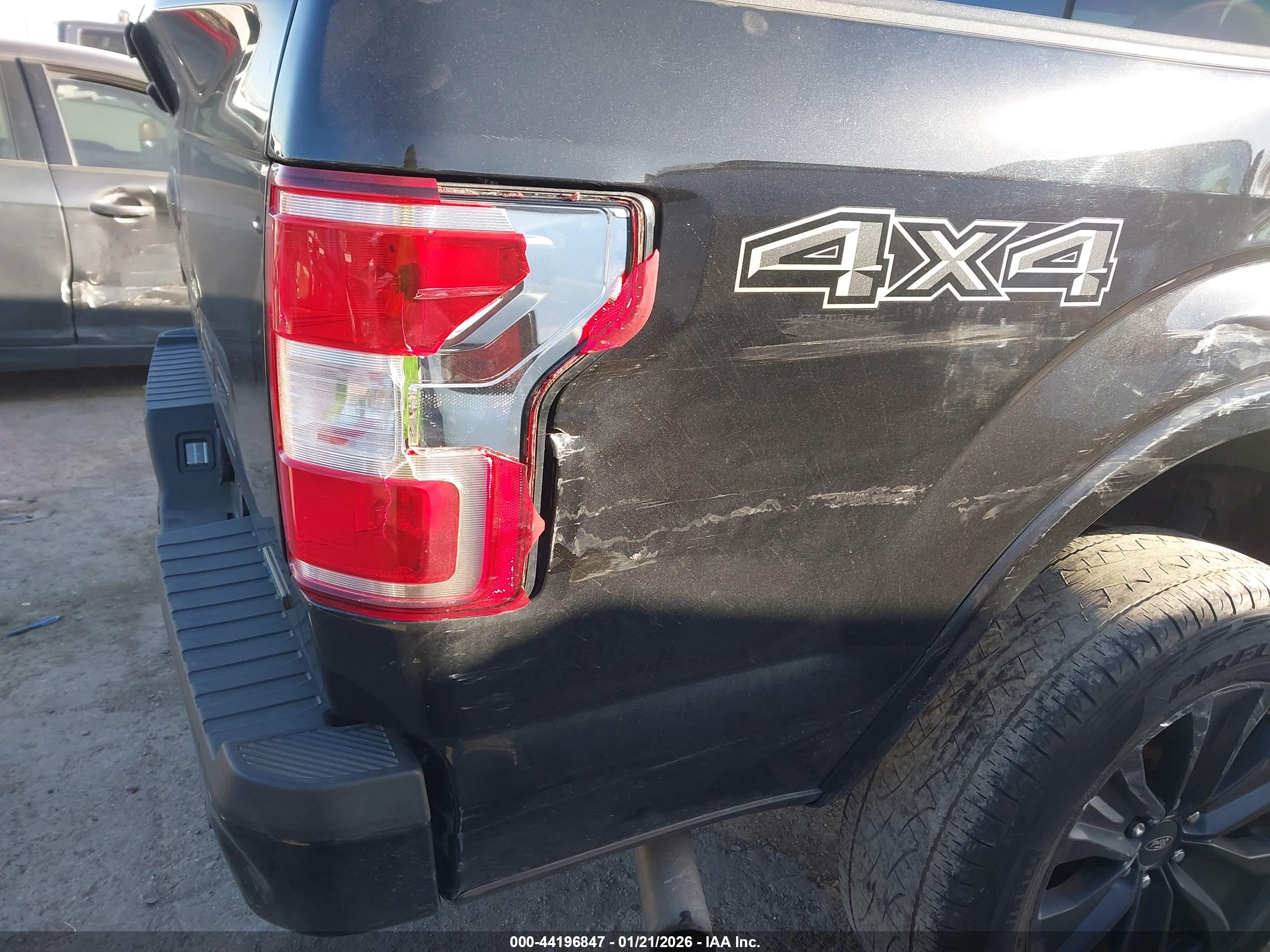 FORD F-150 image 6