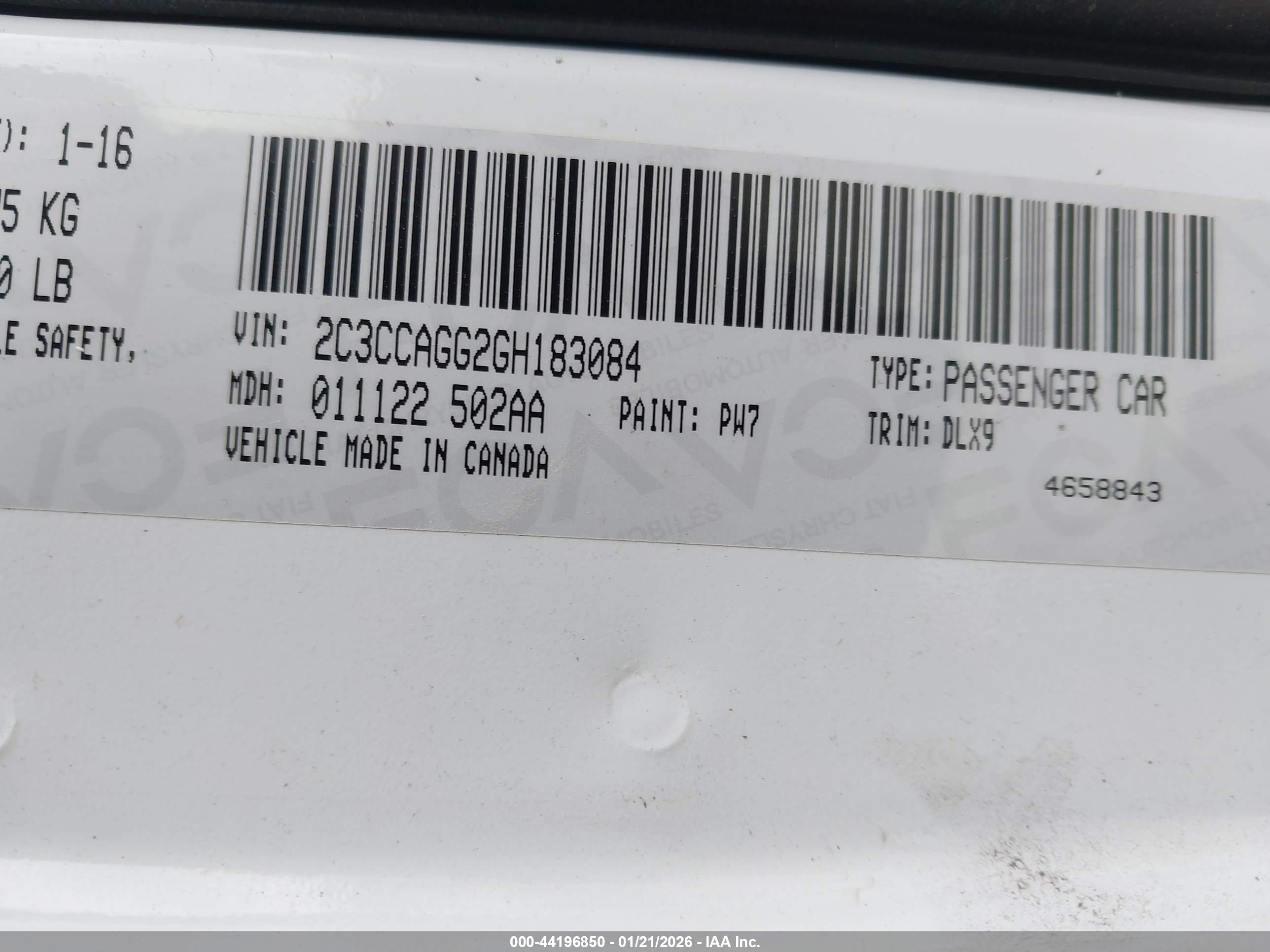 CHRYSLER 300 image 9