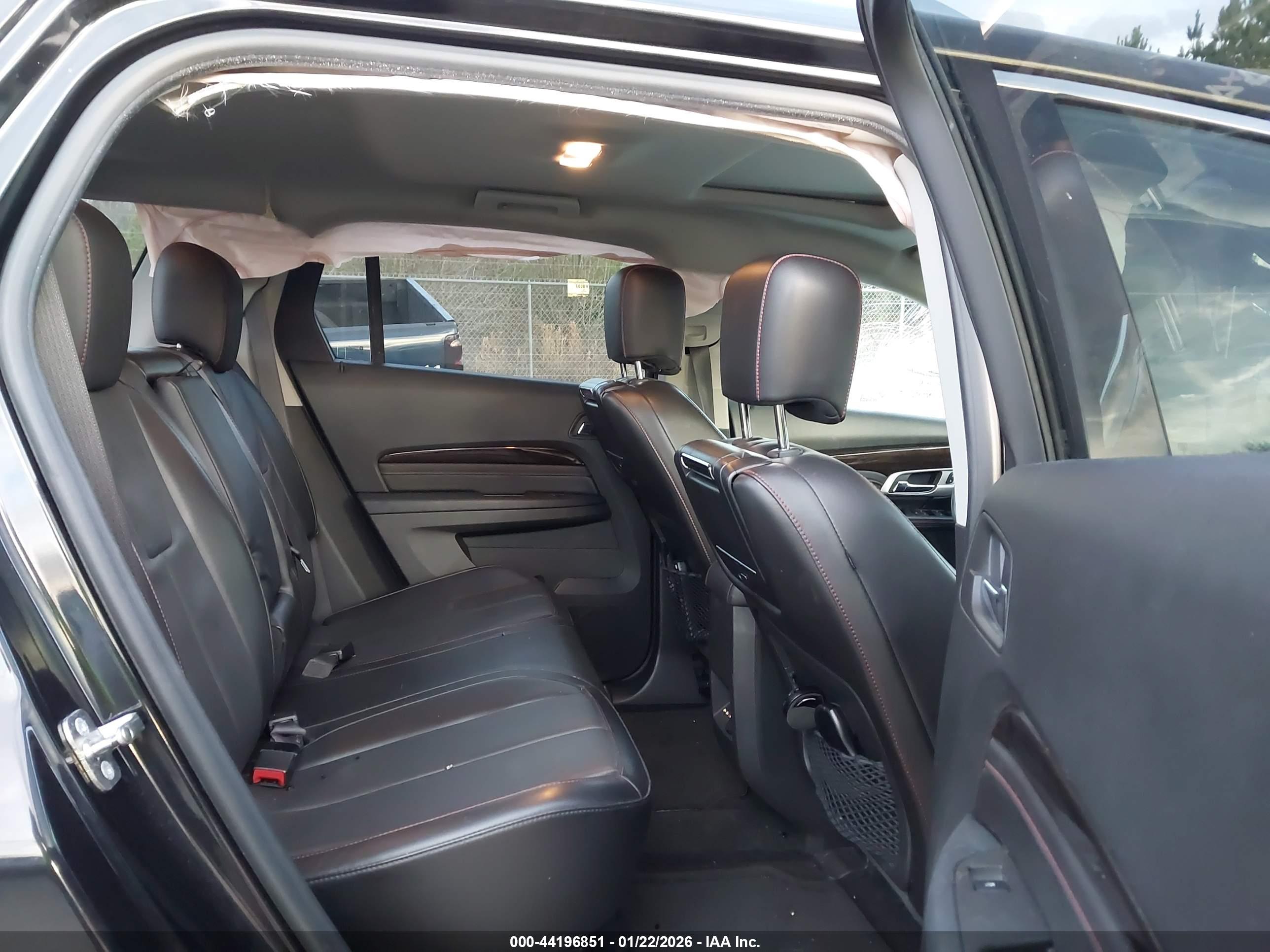 GMC TERRAIN image 8