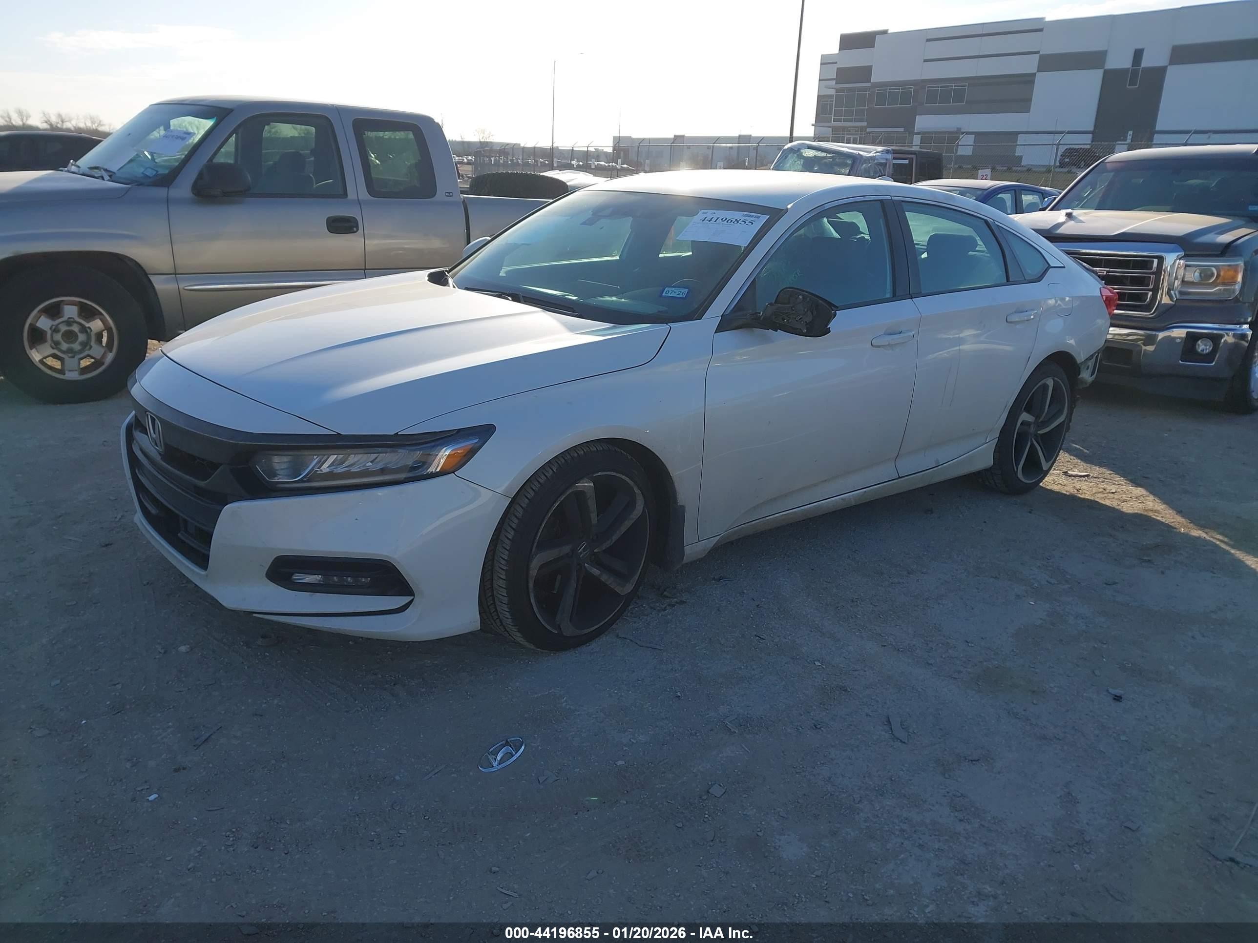 HONDA ACCORD image 2