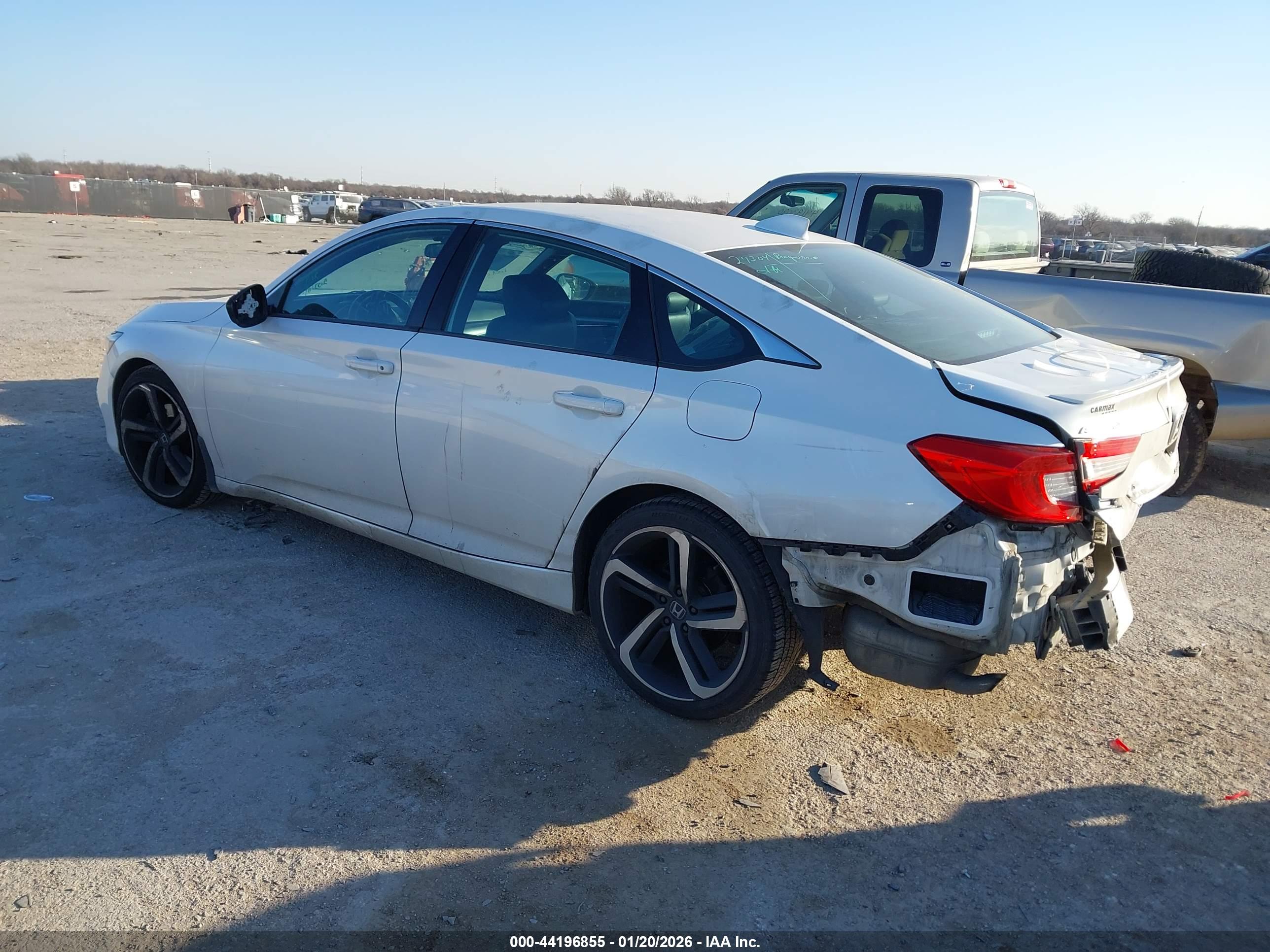HONDA ACCORD image 3