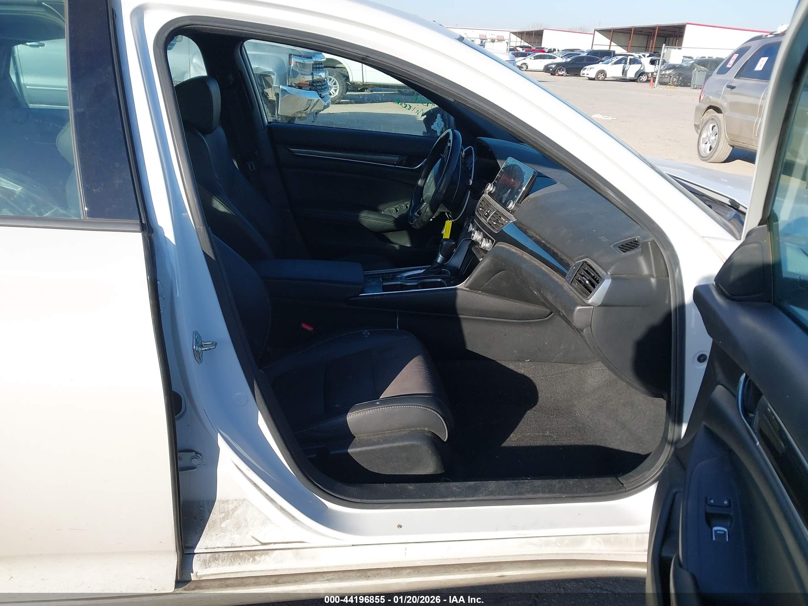 HONDA ACCORD image 5