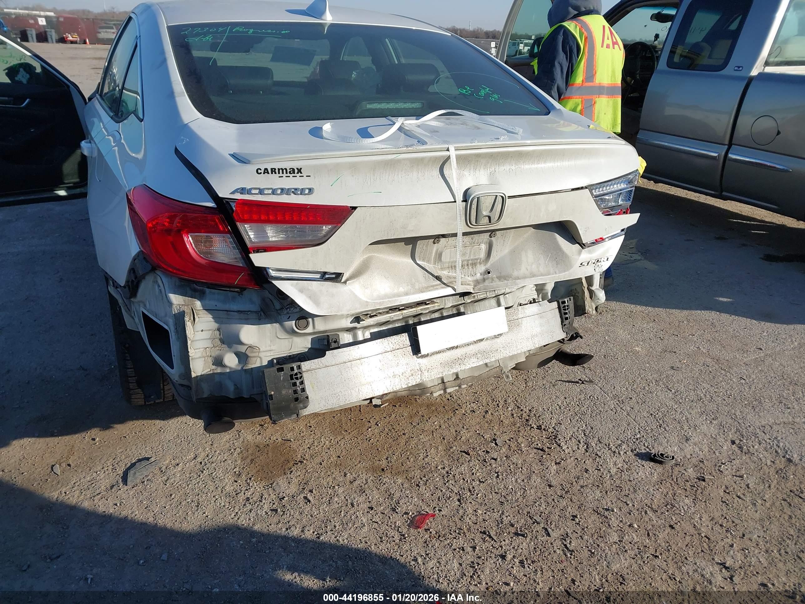 HONDA ACCORD image 6