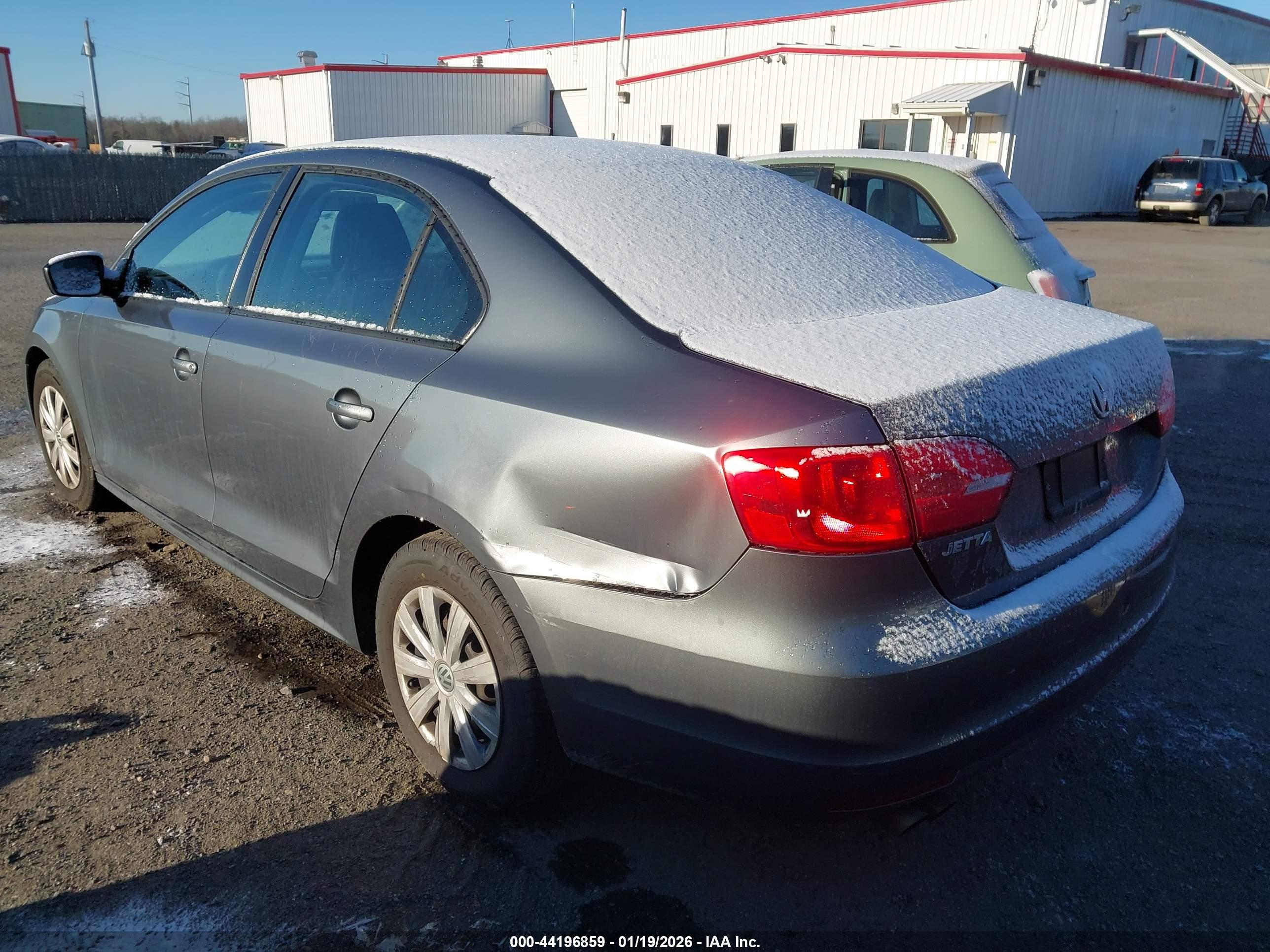VOLKSWAGEN JETTA image 3