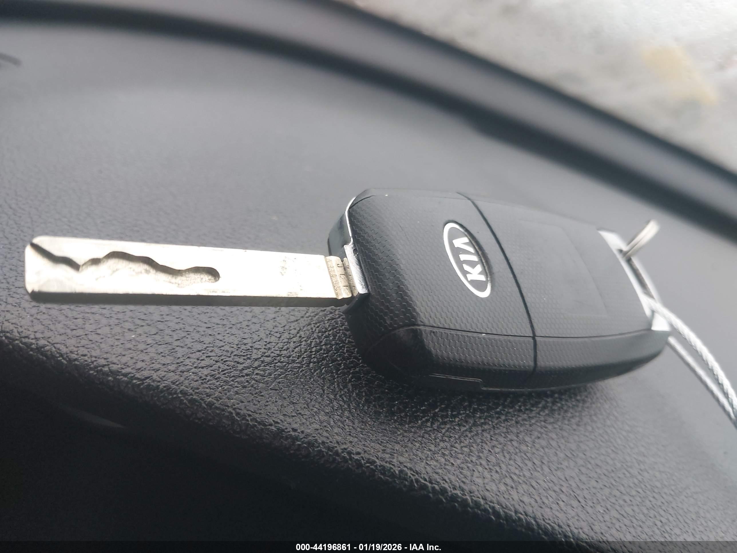 KIA OPTIMA image 11
