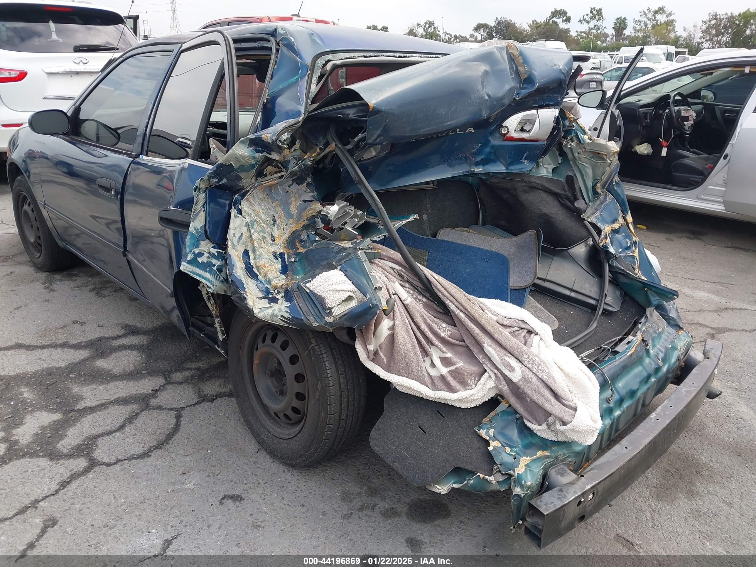 TOYOTA COROLLA image 3