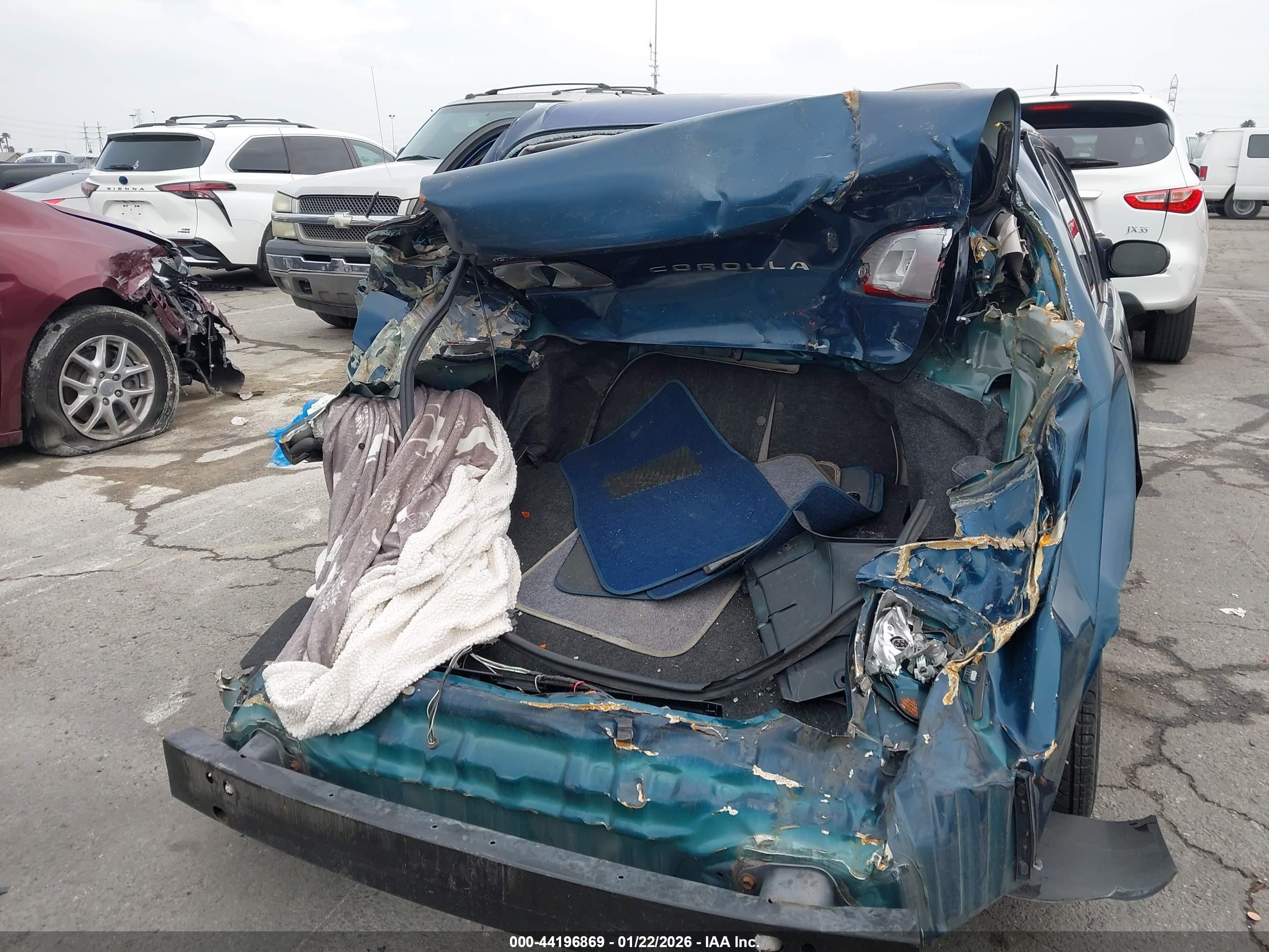 TOYOTA COROLLA image 6