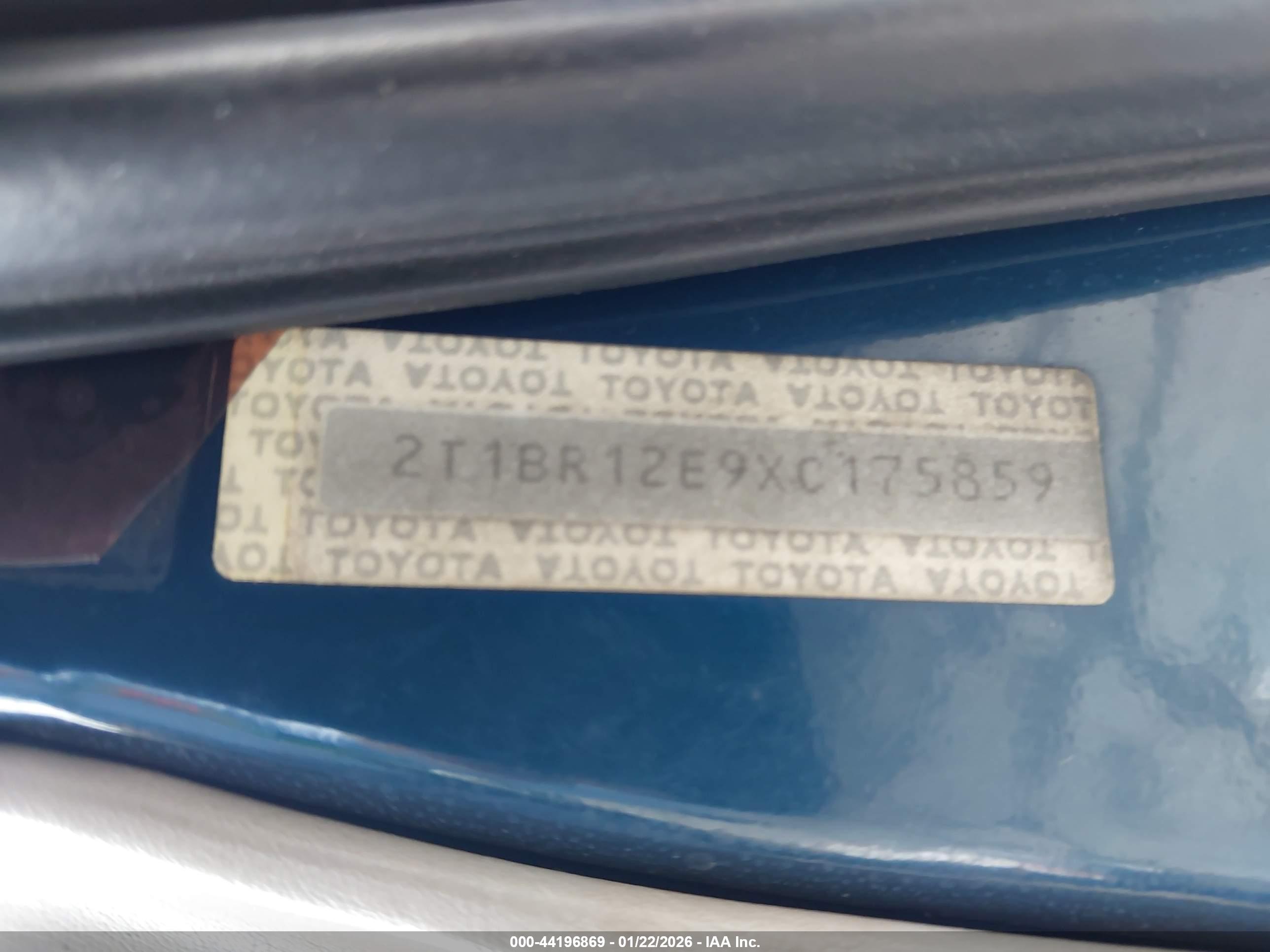 TOYOTA COROLLA image 9