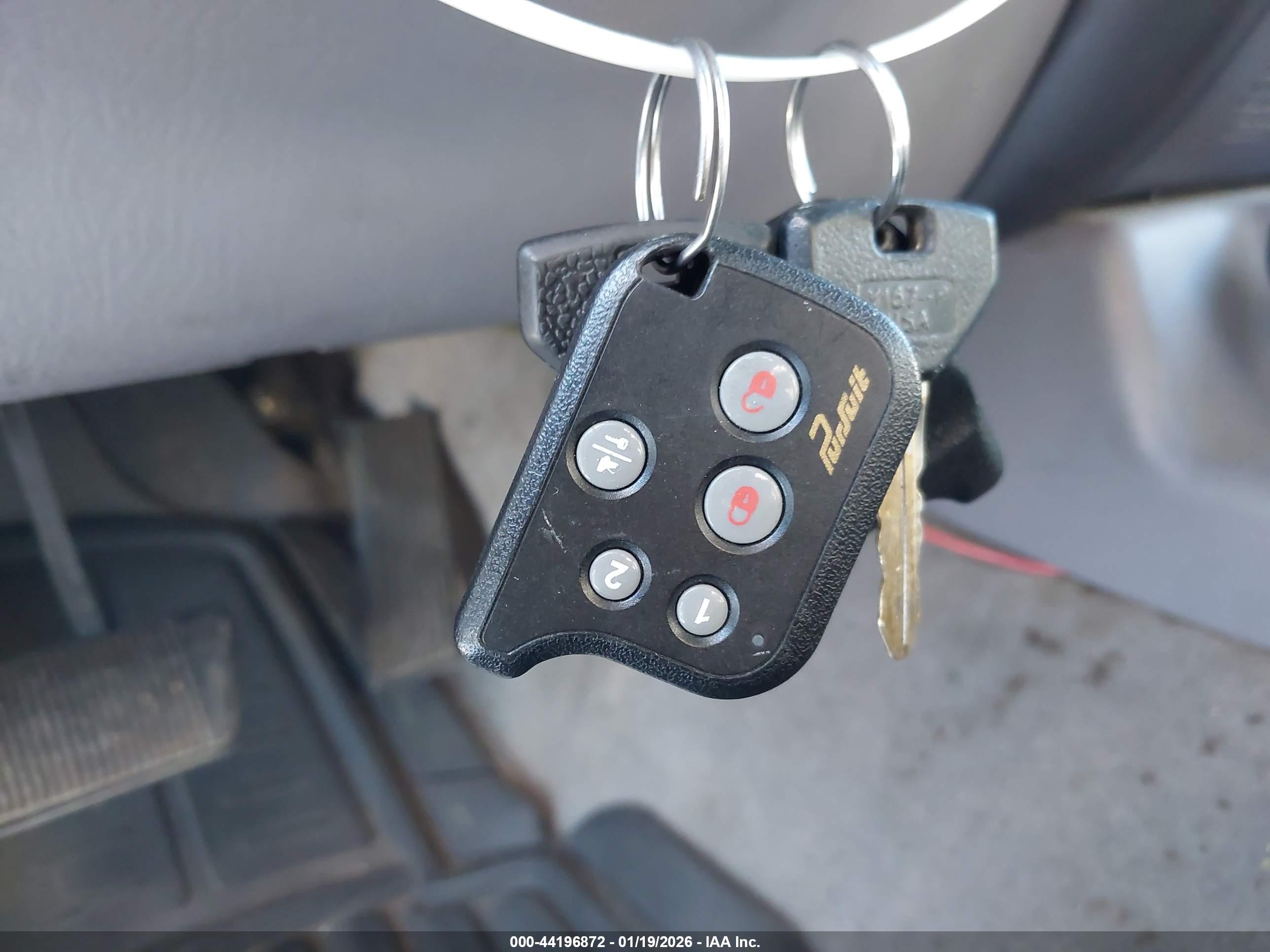 JEEP CHEROKEE image 11